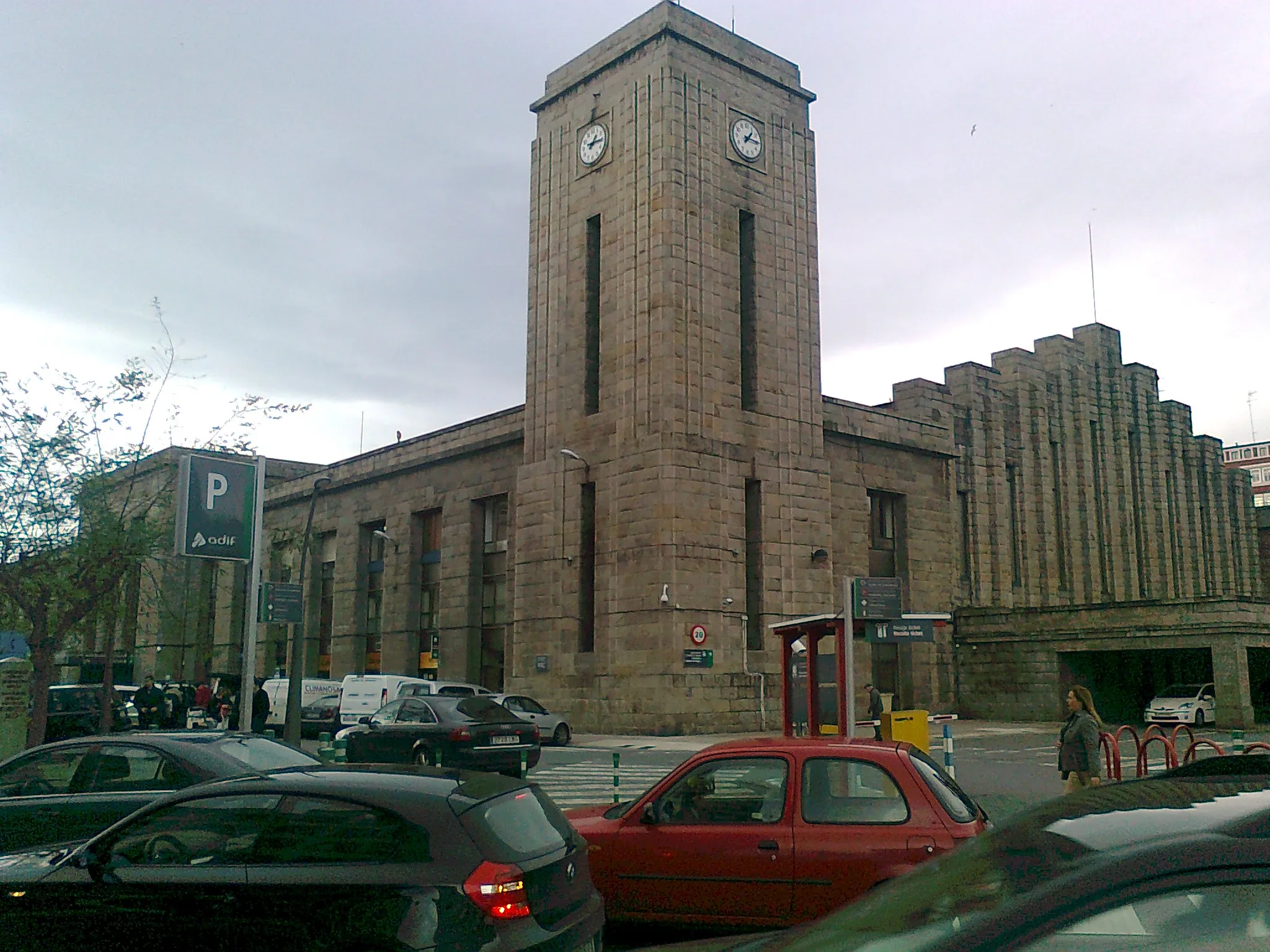 Photo showing: A Coruña railway station (Galicia, Spain).