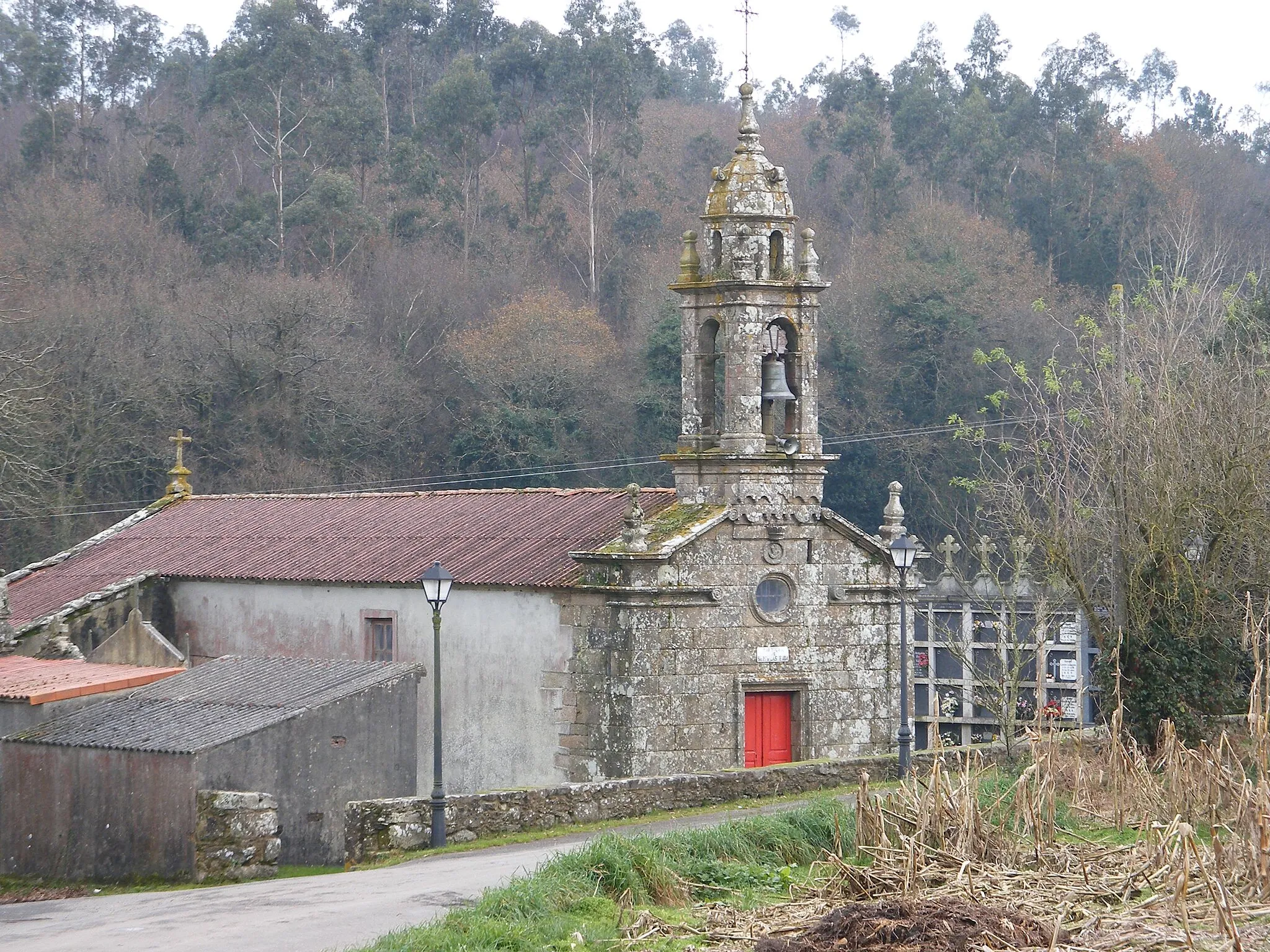 Photo showing: Igrexa parroquial de Castenda da Torre no concello coruñés de Tordoia