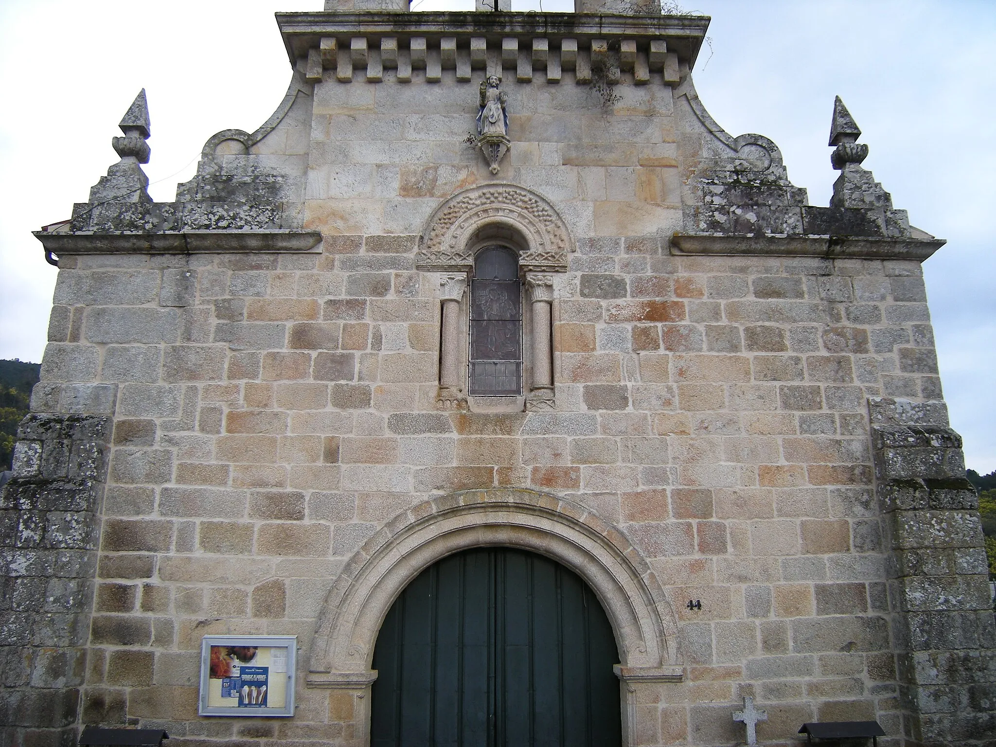 Photo showing: Iglesia de San Salvador da Arnoia