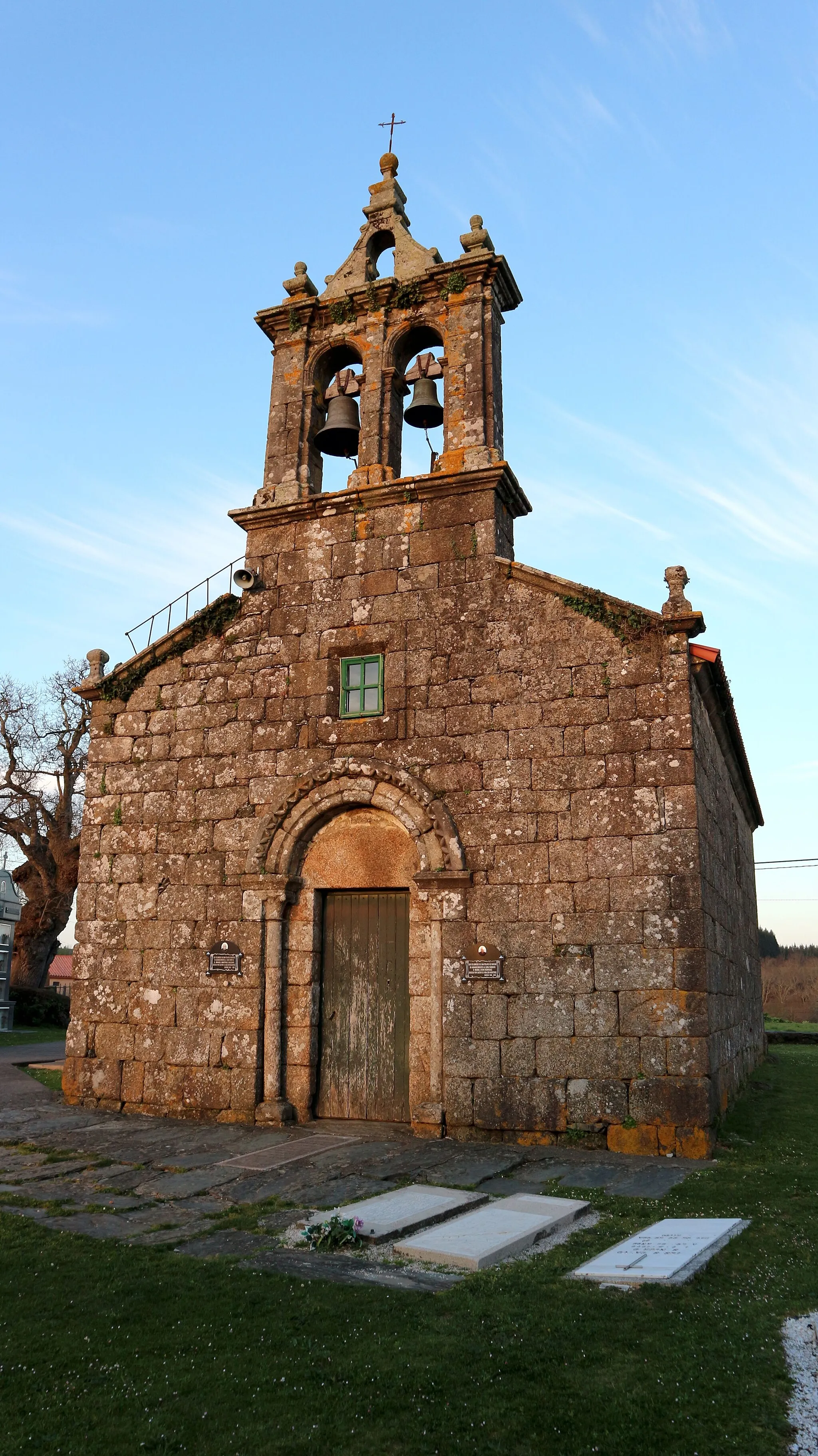 Photo showing: Igrexa de San Paio de Buscás. Buscás, Ordes.
