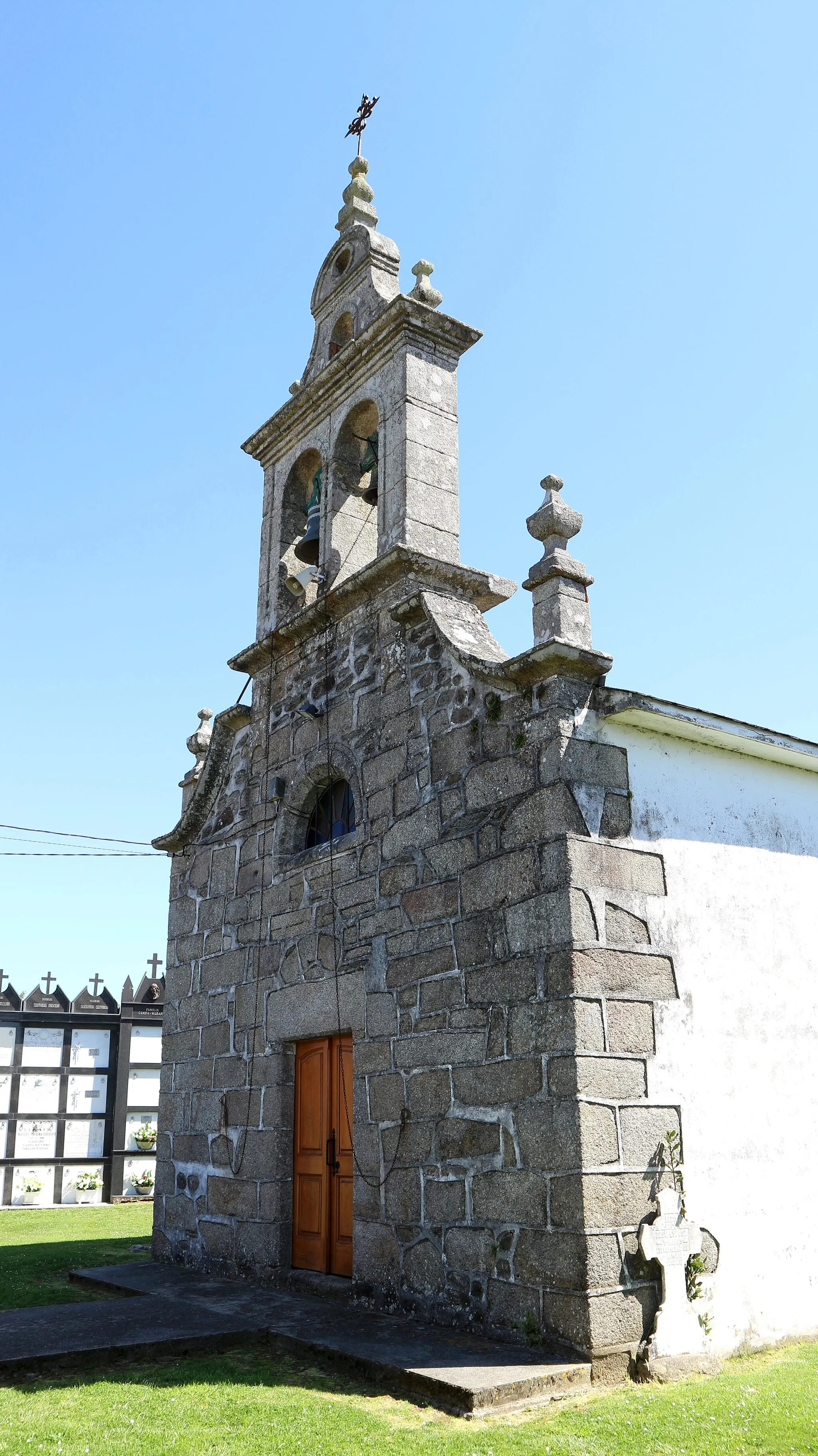 Photo showing: Igrexa de San Vicenzo de Carres. Carres, Oza-Cesuras.