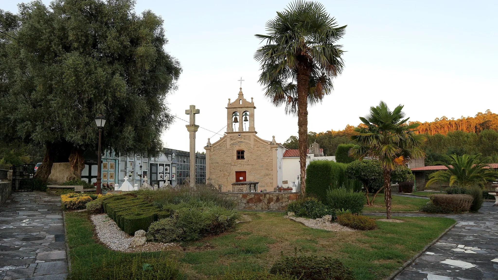 Photo showing: Igrexa de San Xián de Cabanas. En Cabanas, Abegondo.