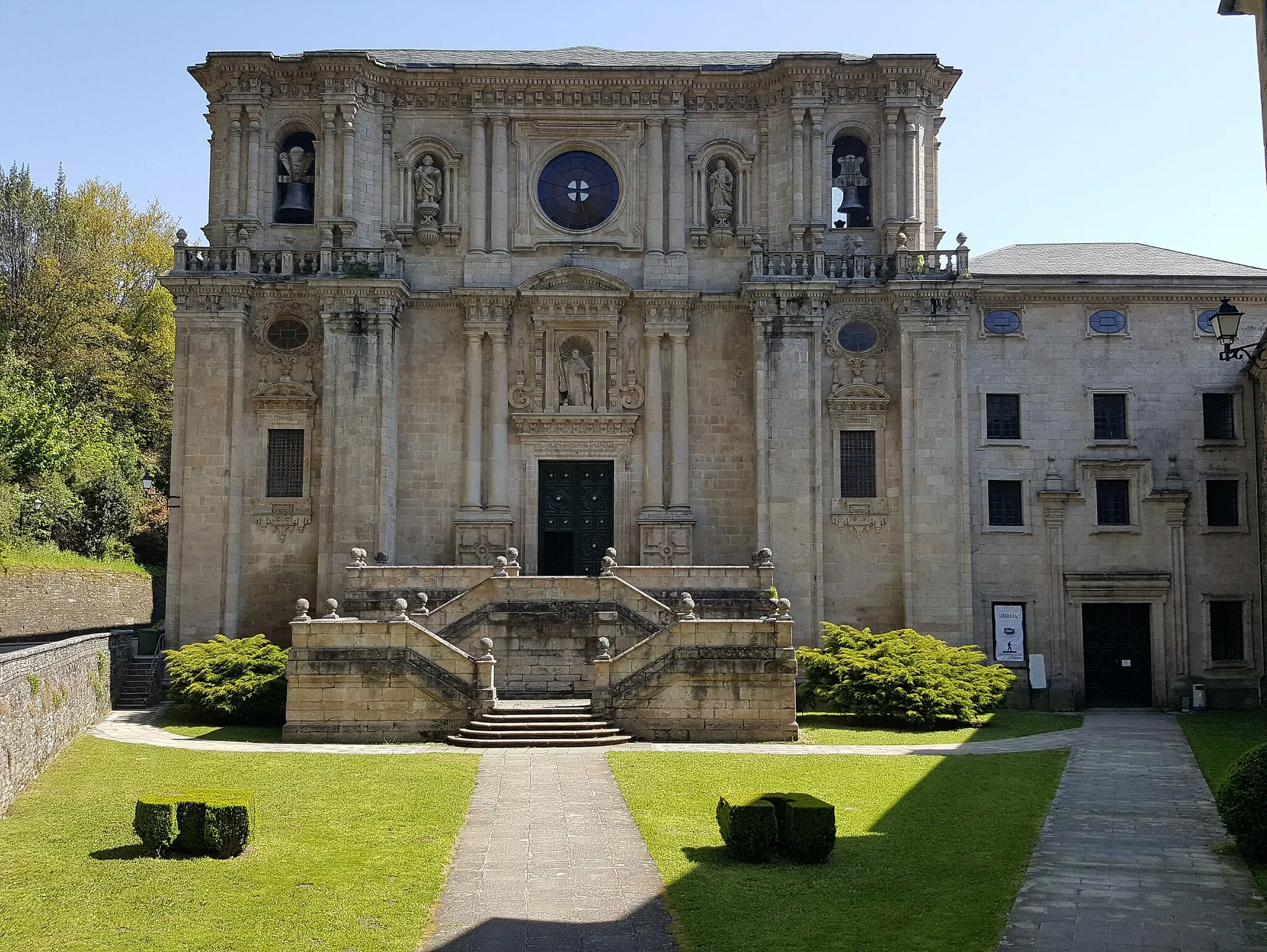 Photo showing: Fachada Igrexa do Mosteiro de Samos