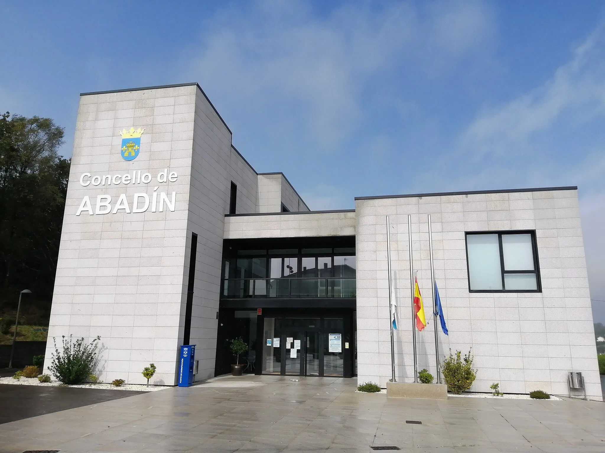 Photo showing: Town hall in Abadin, Galicia, Spain