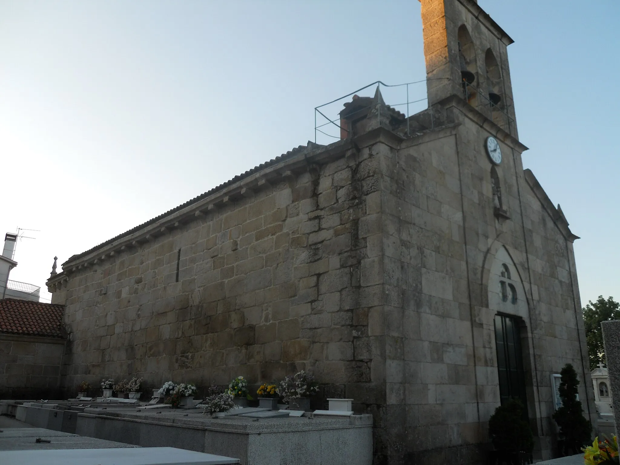 Photo showing: Iglesia de San Pedro de Cudeiro.