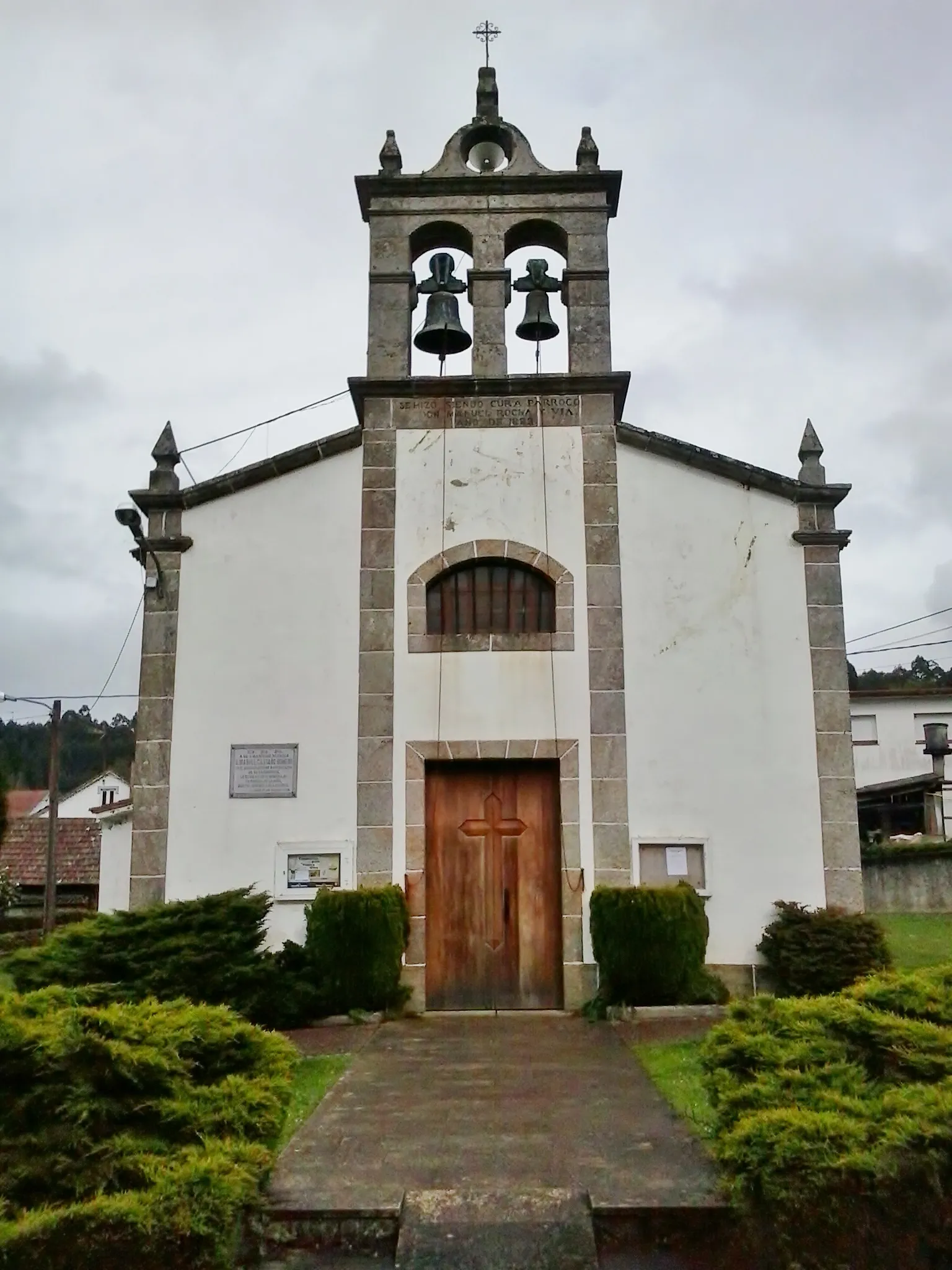 Photo showing: Igrexa parroquial de Lubre no concello de Bergondo.