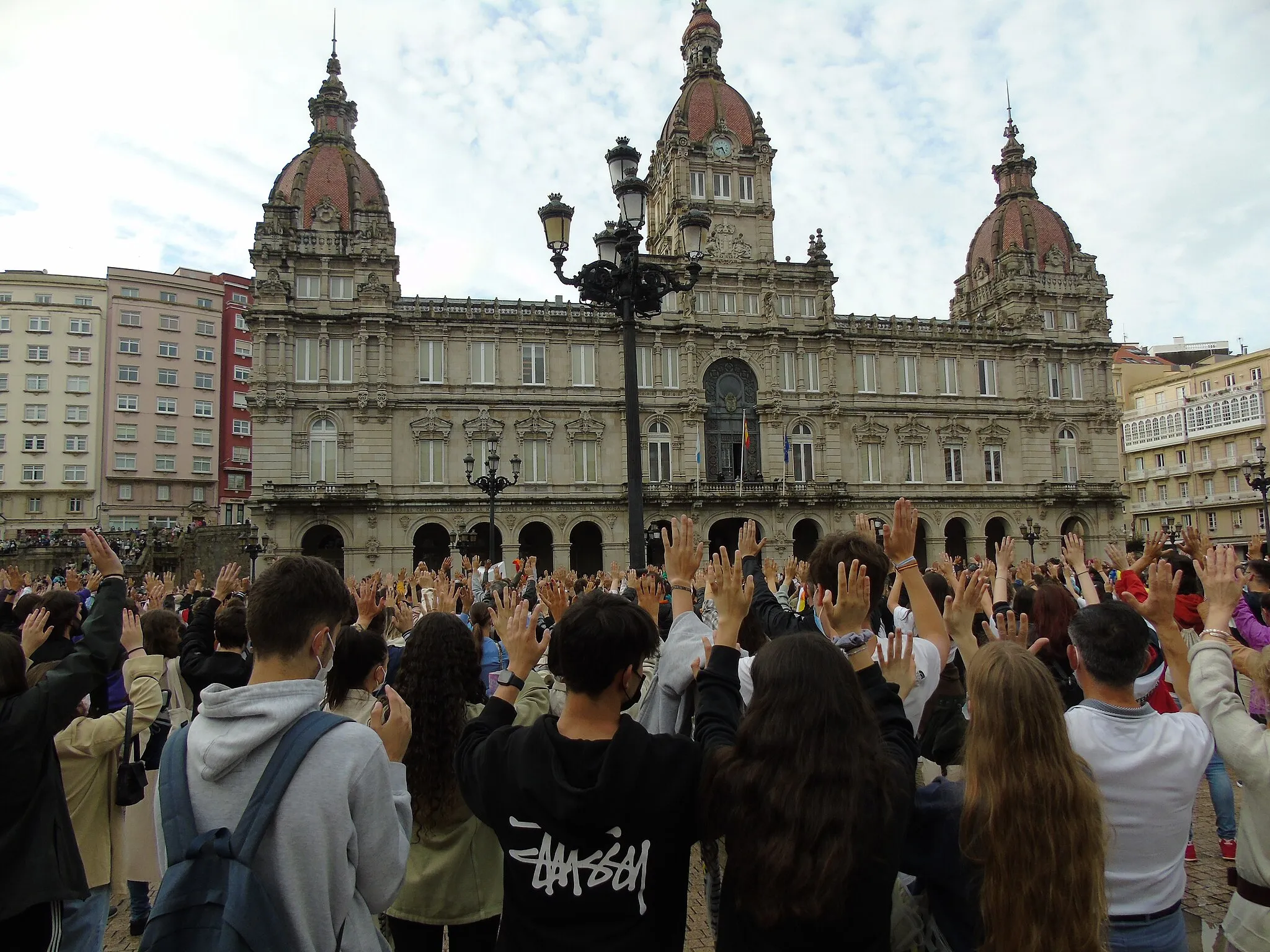 Photo showing: Demonstration against the murder of Samuel, a young man of 24 years, in María Pita Square (A Coruña, Galicia, Spain).