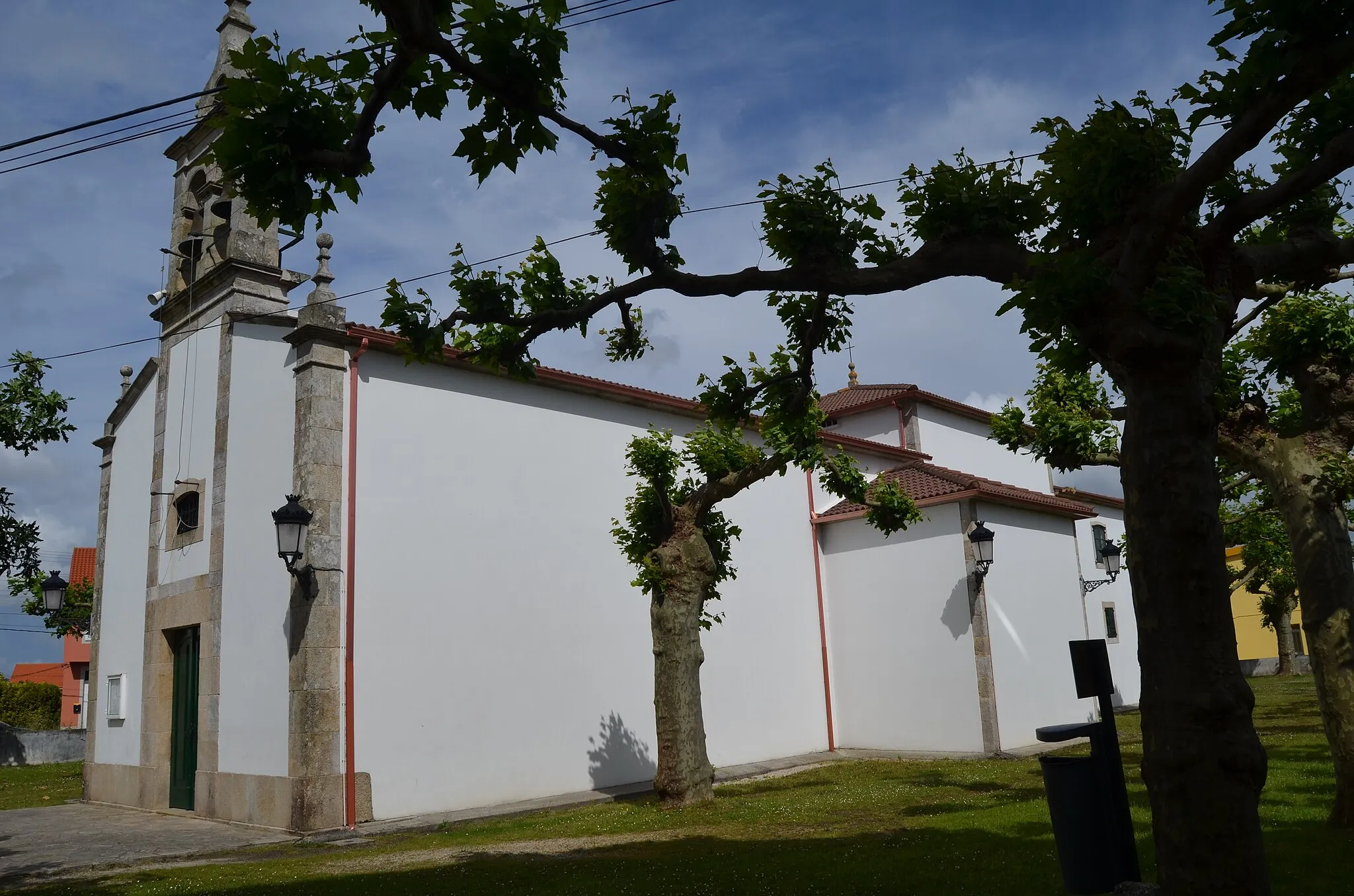 Photo showing: Igrexa da parroquia de Bértoa, concello de Carballo.