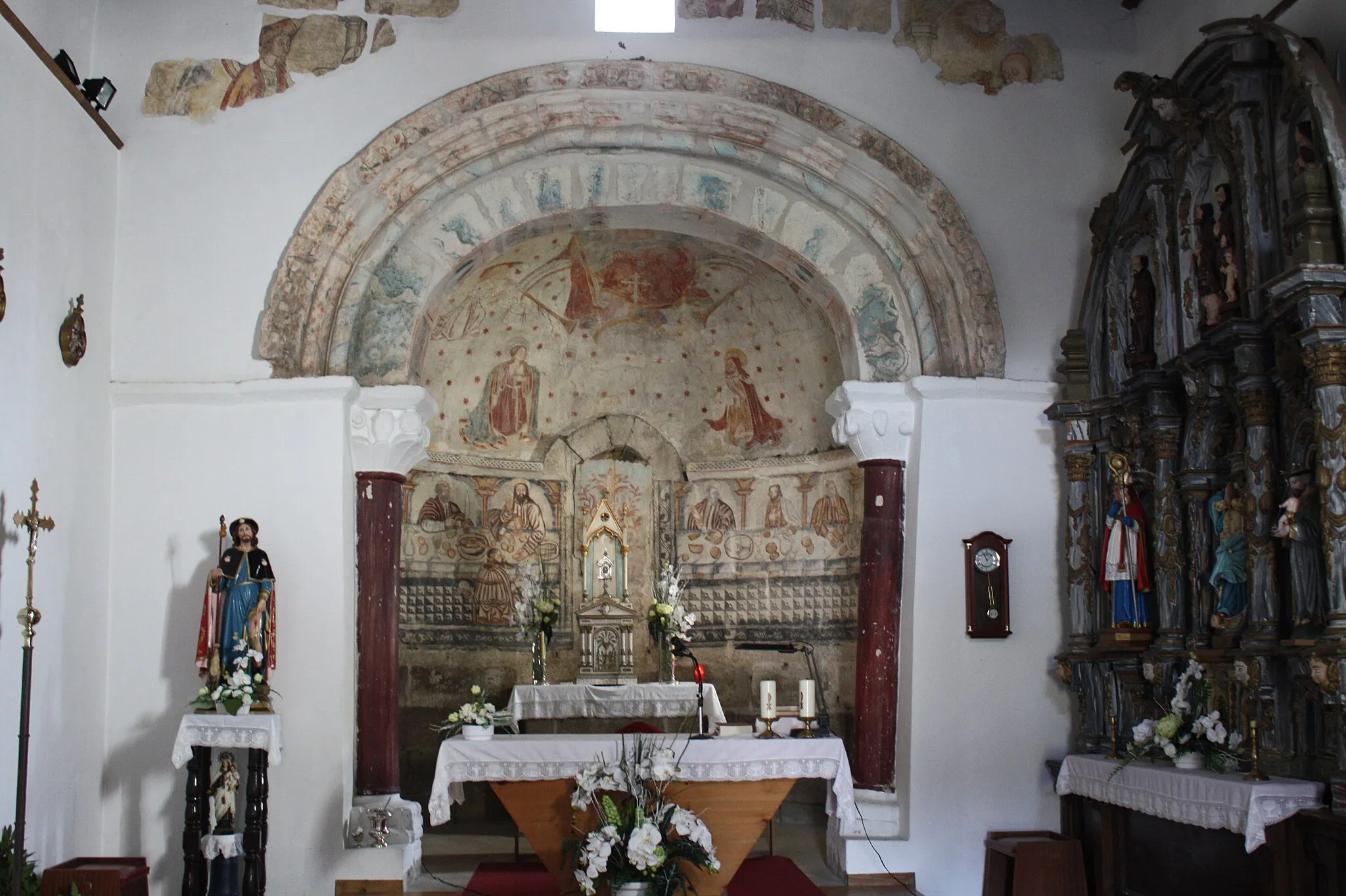 Photo showing: Pinturas góticas na ábsida da igrexa de Santa María de Sendelle (Boimorto, A Coruña)