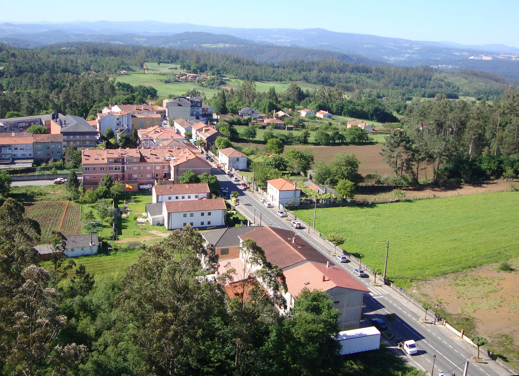 Photo showing: Unha parte da Fonte Díaz, Touro.