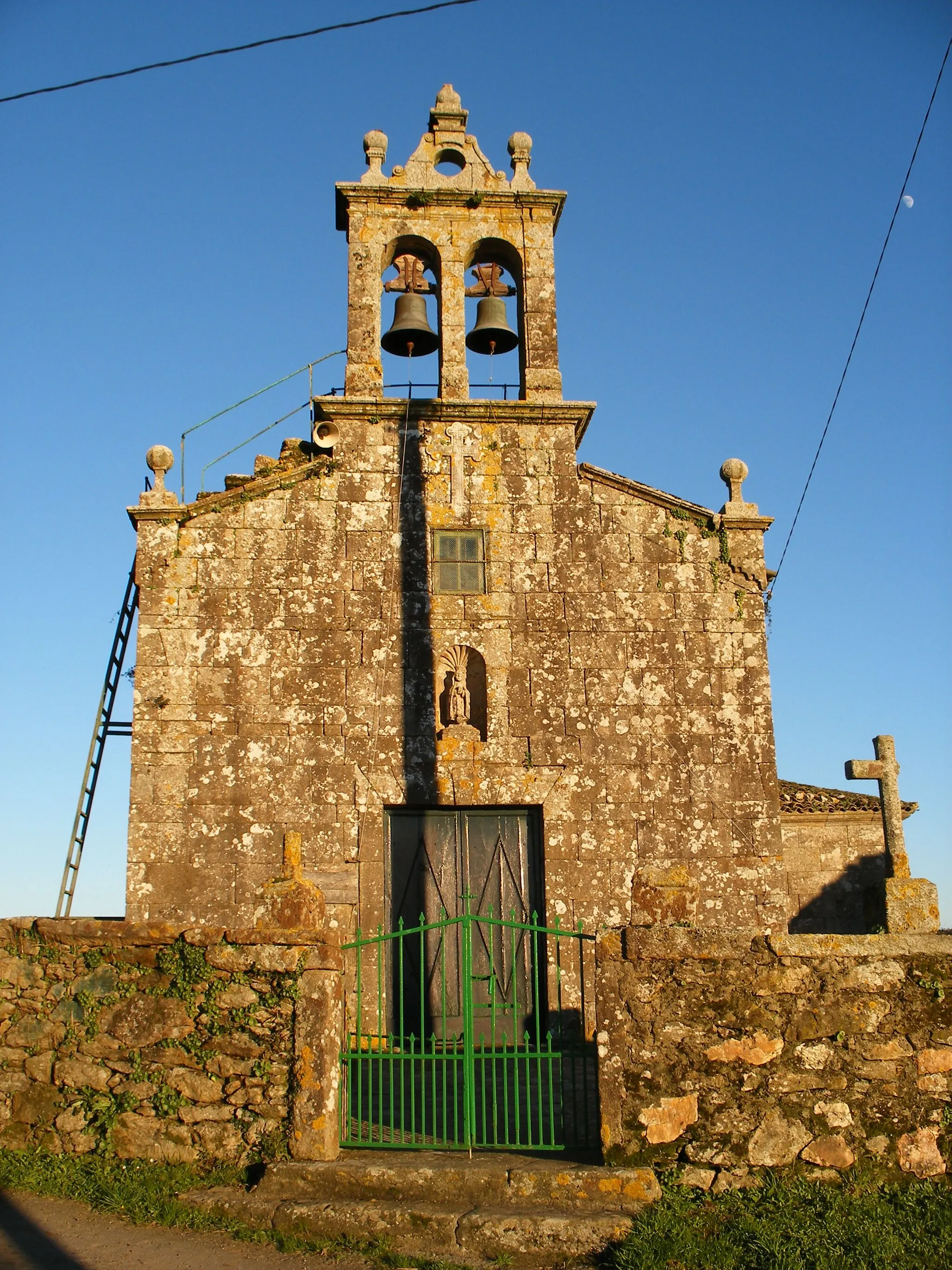 Photo showing: Igrexa parroquial de Morlán no concello coruñés de Trazo