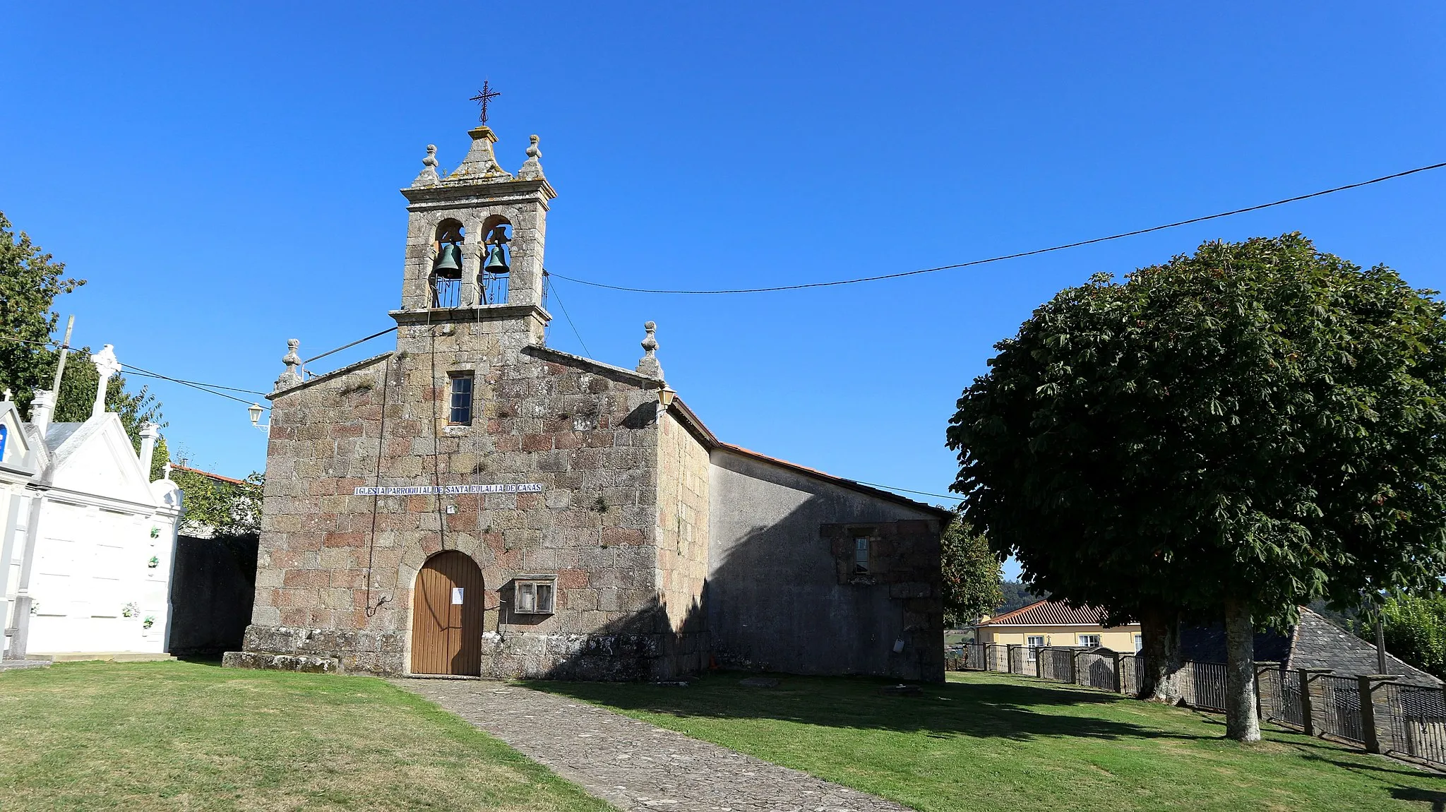 Photo showing: Igrexa de Santaia de Cañás, no Bacelo, Cañás (Carral, A Coruña).