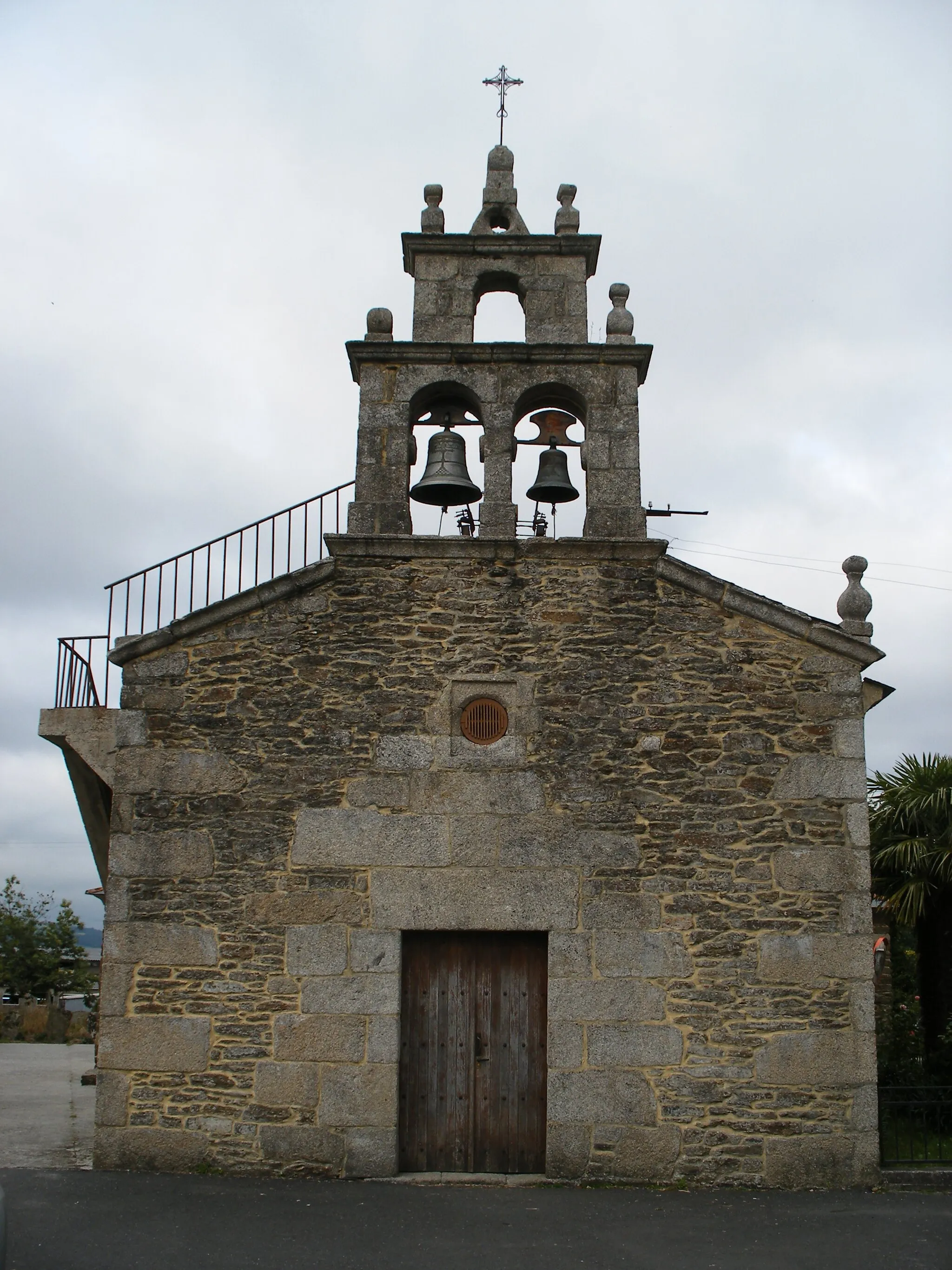 Photo showing: Igrexa parroquial do Val de Xestoso no concello coruñés de Monfero.
