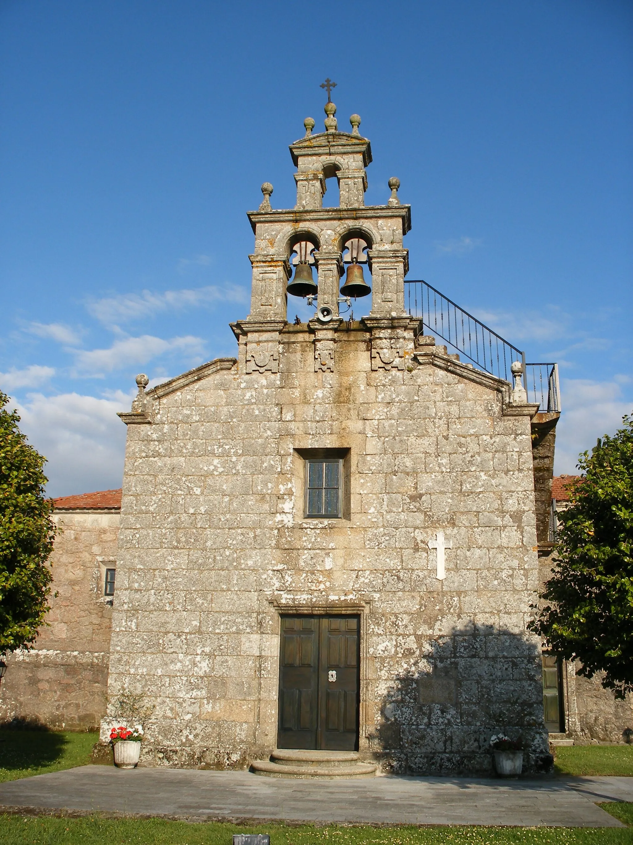Photo showing: Igrexa parroquial de Ambroa no concello coruñés de Irixoa.