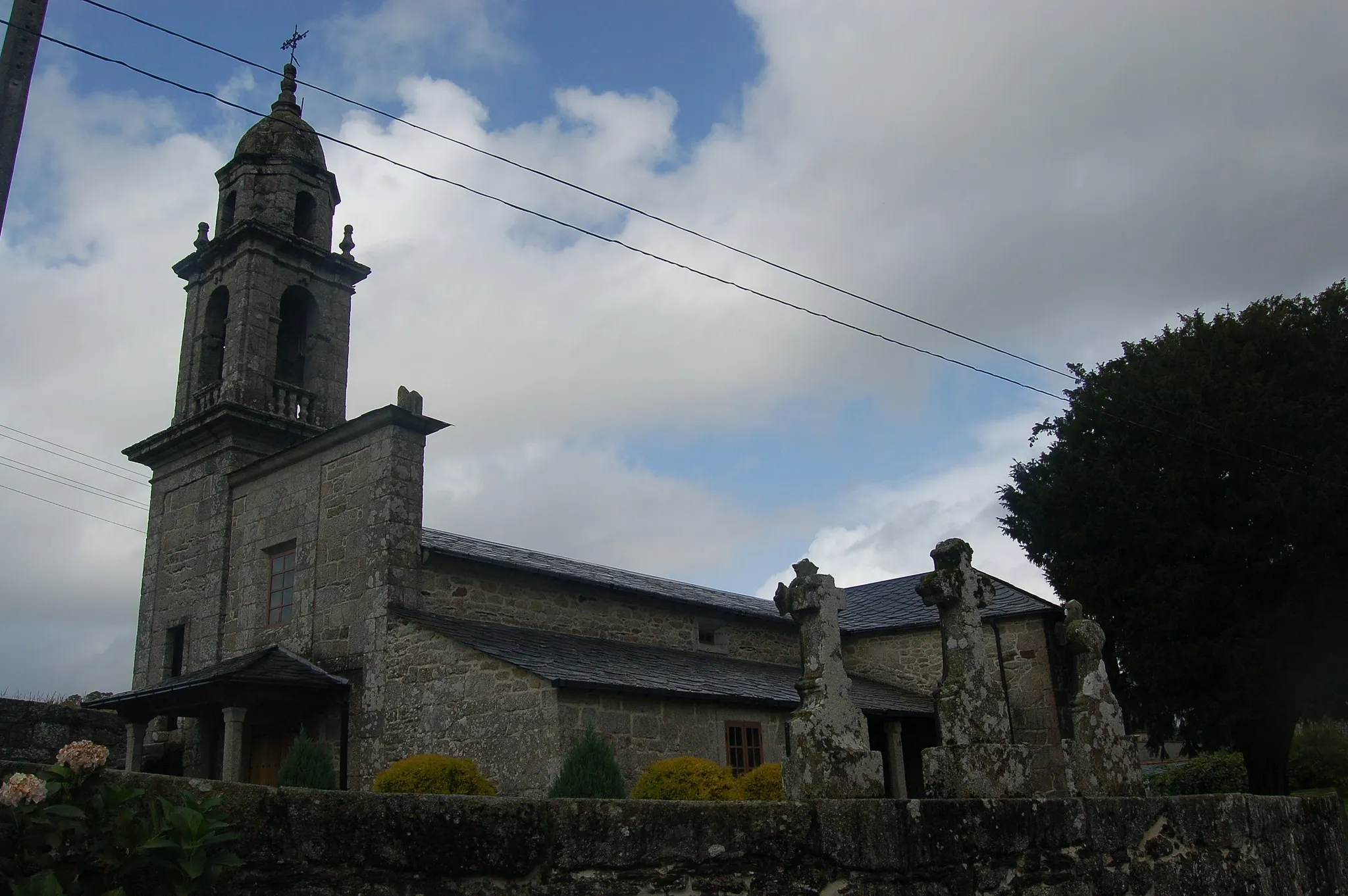 Photo showing: Igrexa parroquial da Santiago da Capela (A Capela)