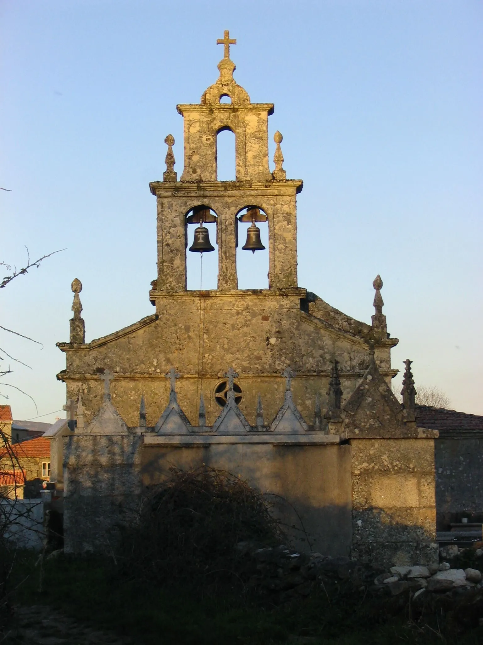 Photo showing: Igrexa no concello de Laza - Ourense