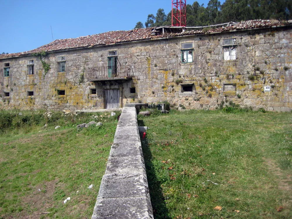 Photo showing: Casa reitoral de San Xulián de Moraime, Igrexa do século XII, Muxía, Galicia, Spain