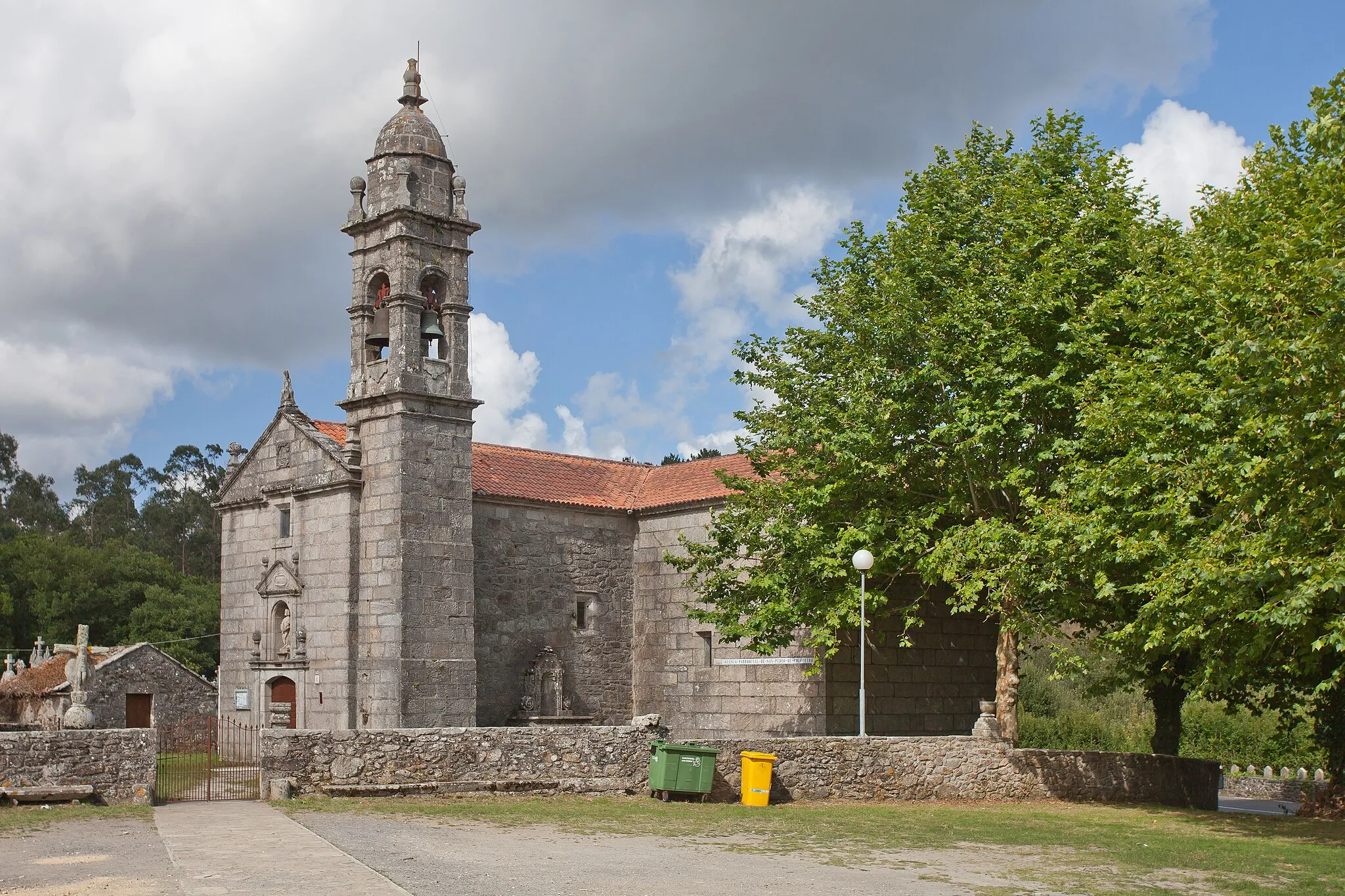 Photo showing: Igrexa de San Pedro de Coucieiro, Muxía, Galiza.