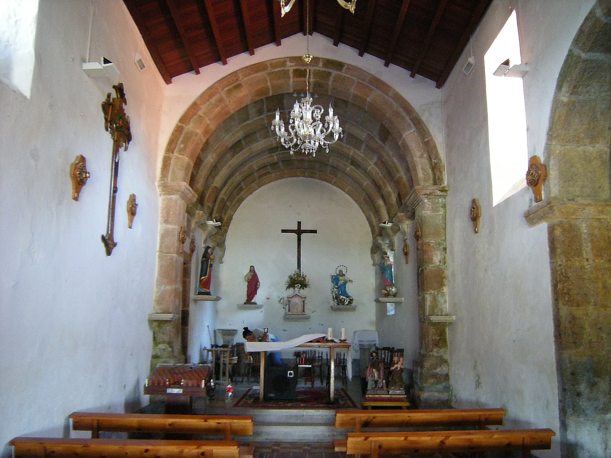 Photo showing: Interior de la iglesia.