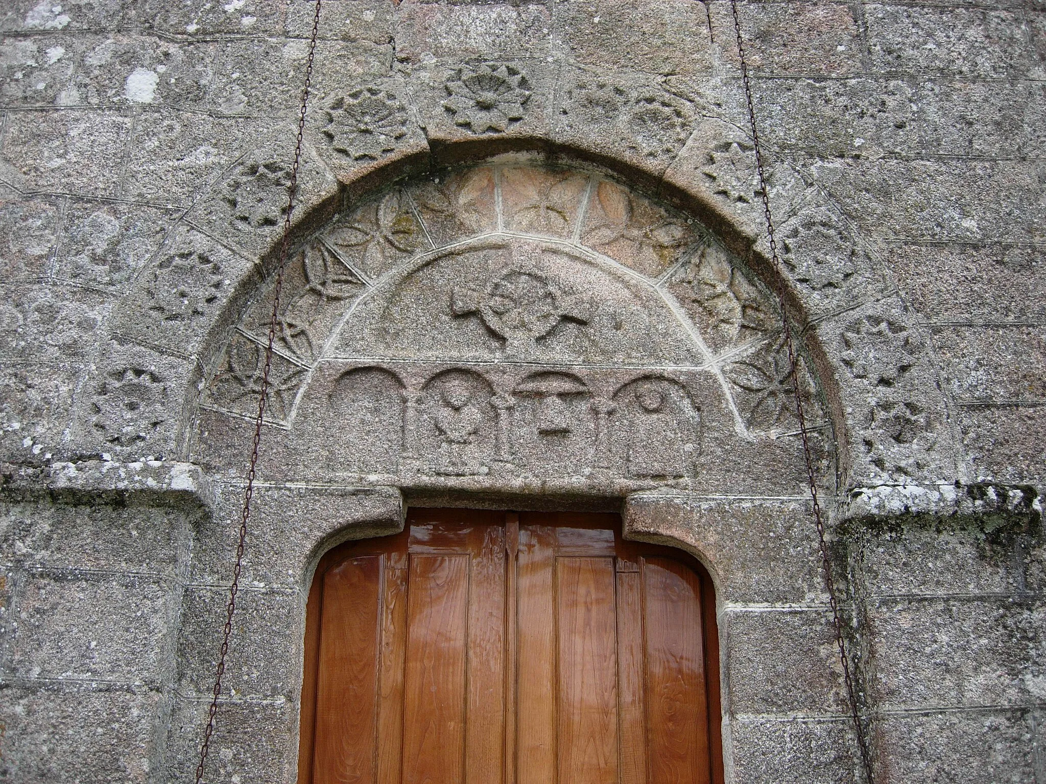 Photo showing: Iglesia de San Pedro de Mandrás