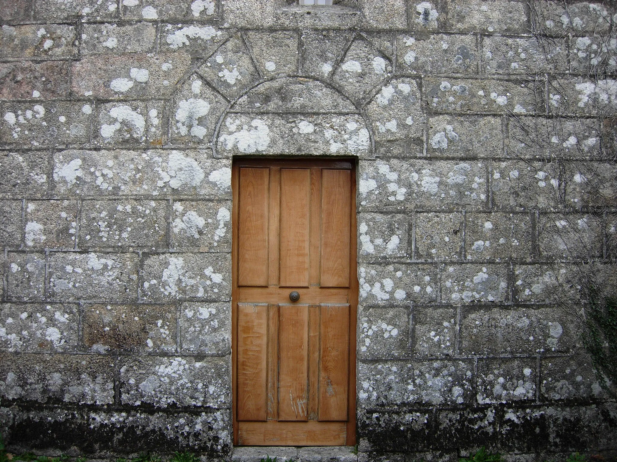 Photo showing: Iglesia de San Pedro de Mandrás