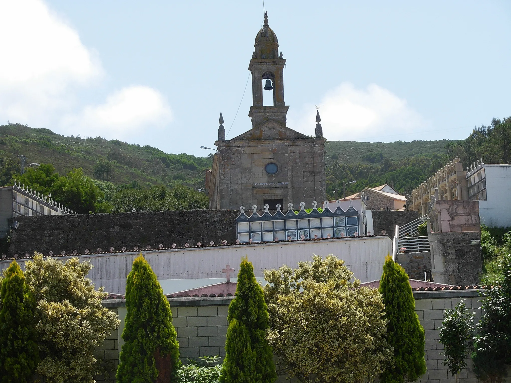 Photo showing: Iglesia de Santa María de Lira