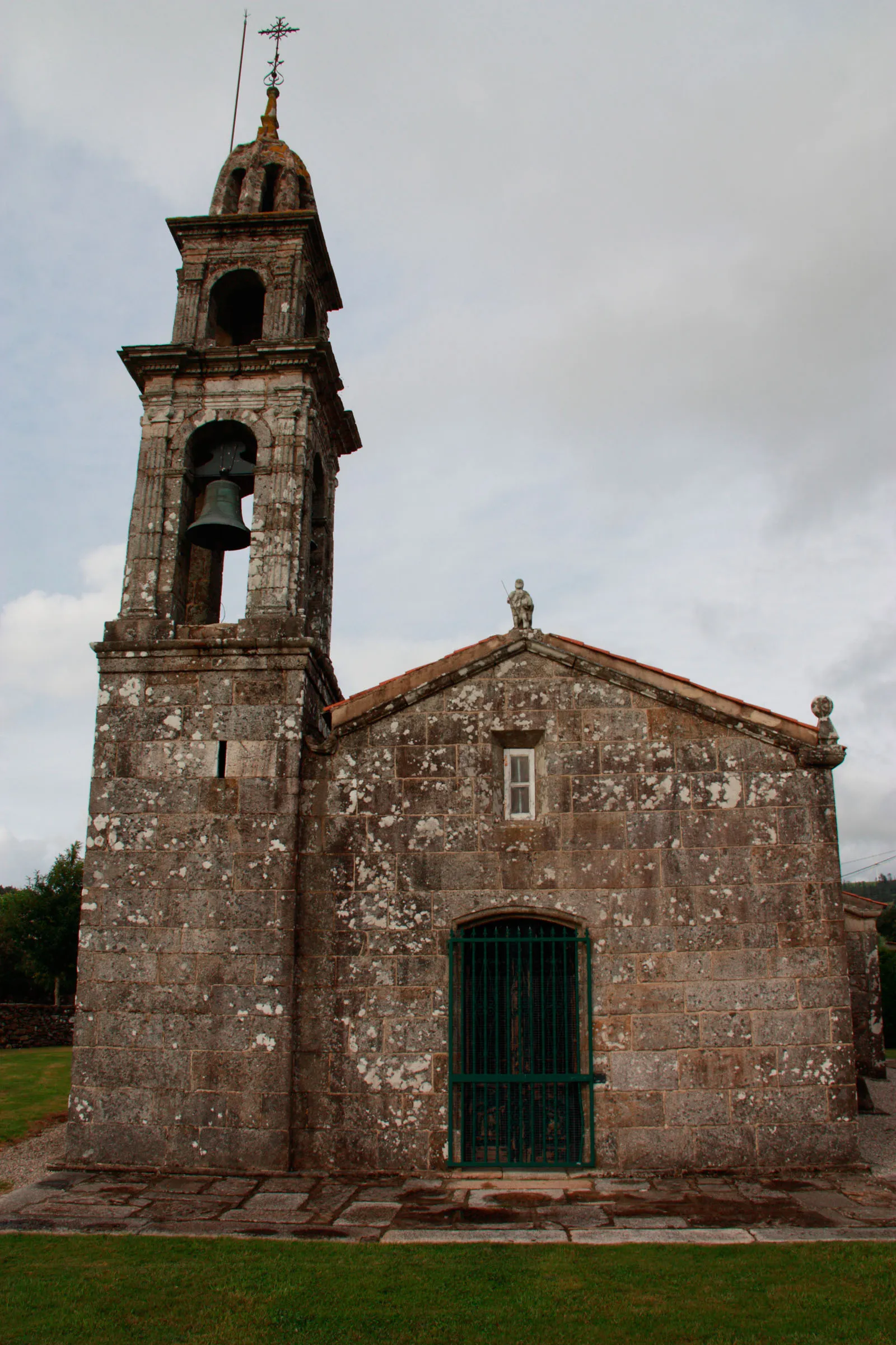 Photo showing: Igrexa parroquial de San Xoán de Mazaricos no concello homónimo.