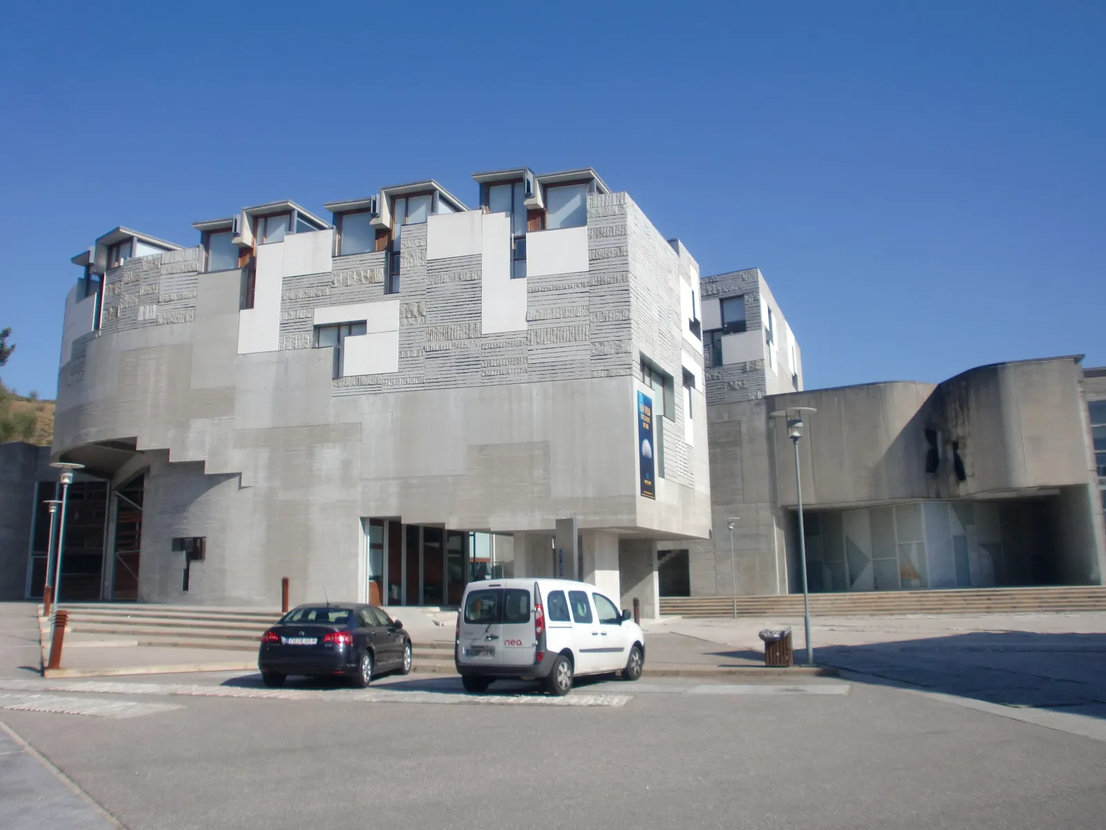 Photo showing: Vice-chancellor's office. University of Vigo