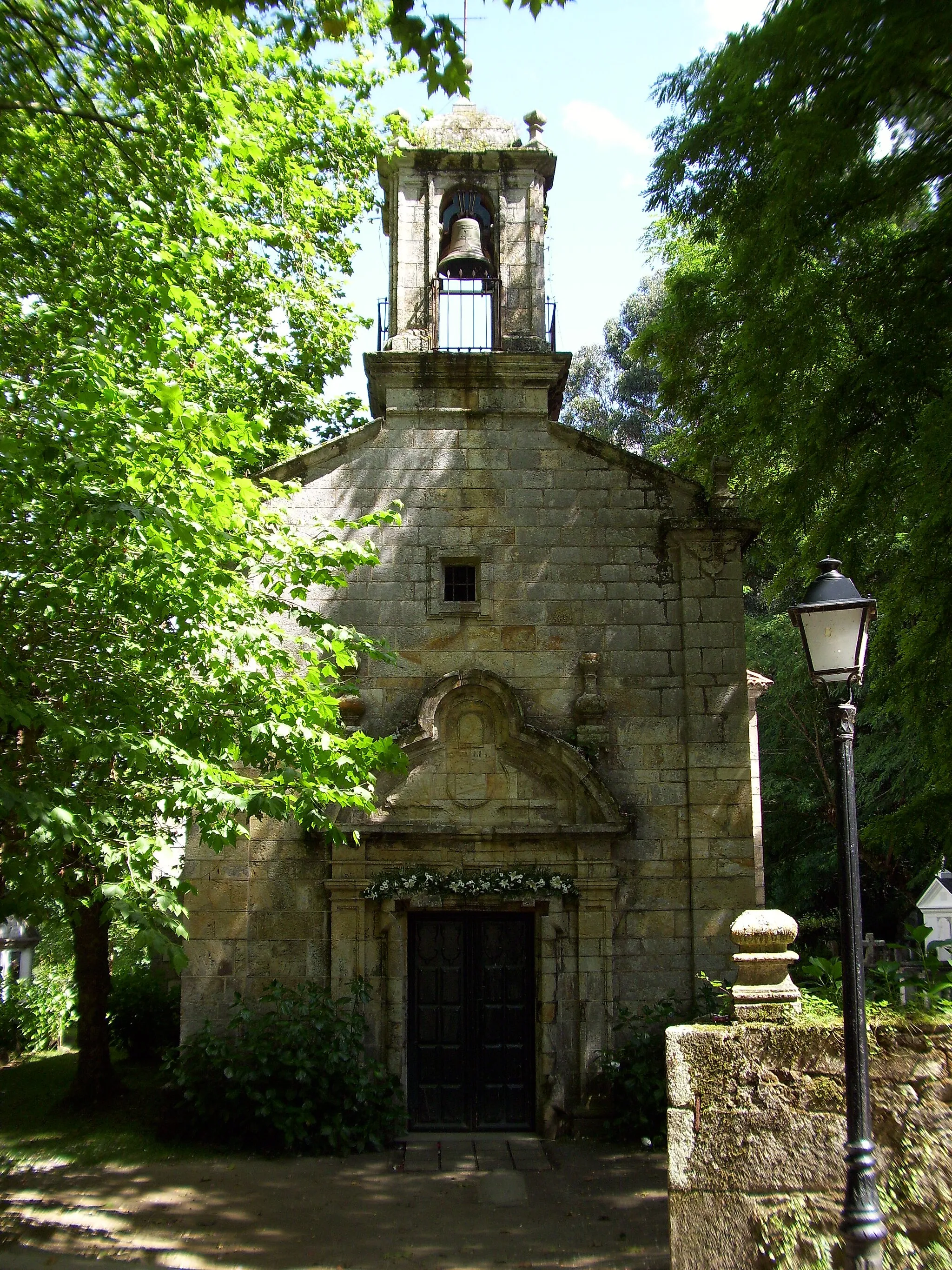 Photo showing: Santaia de Liáns church.