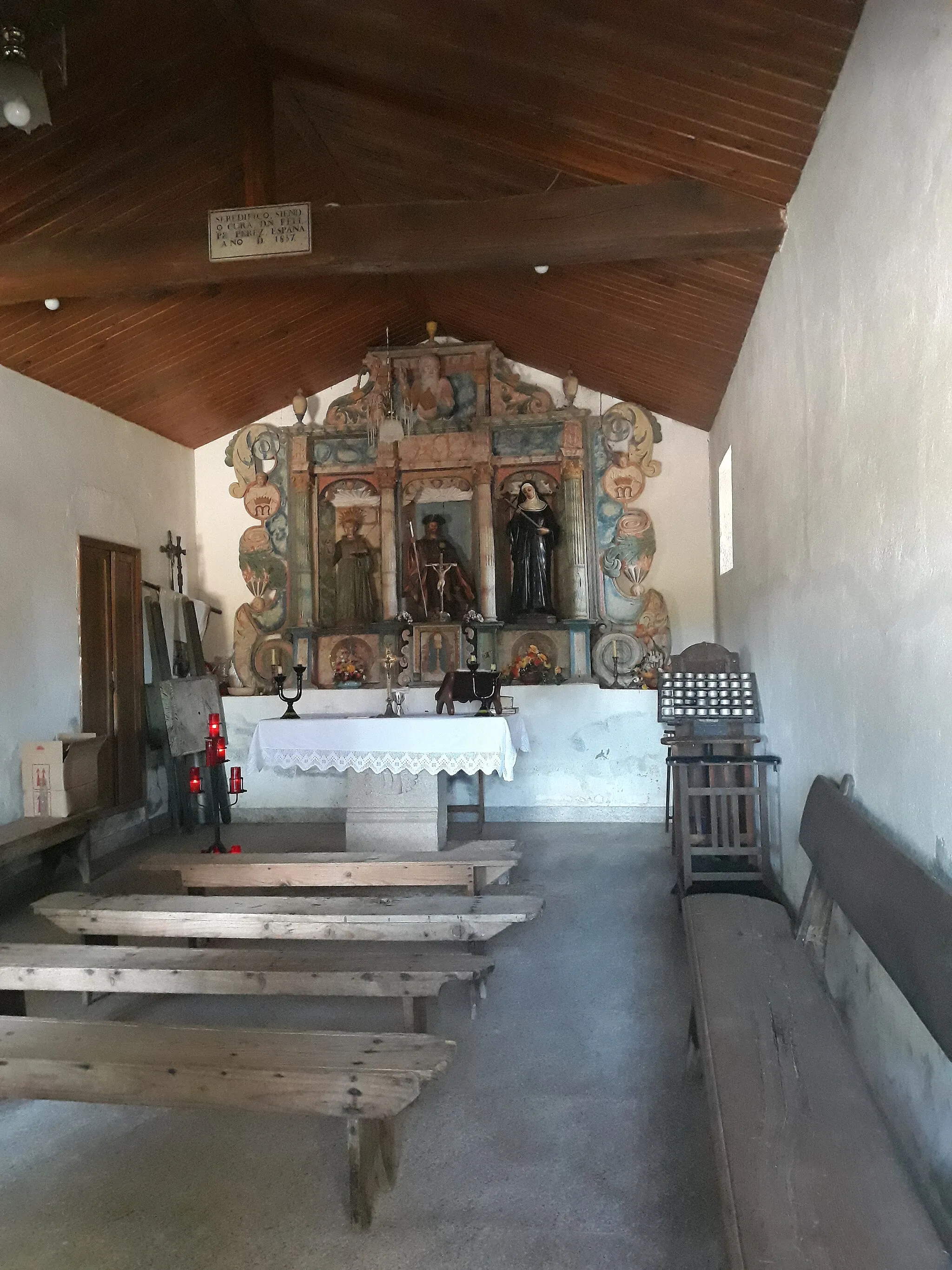 Photo showing: Chapel dedicated to Saint Roch, in Puxallos, Lalín, Pontevedra province, Galicia, Spain.