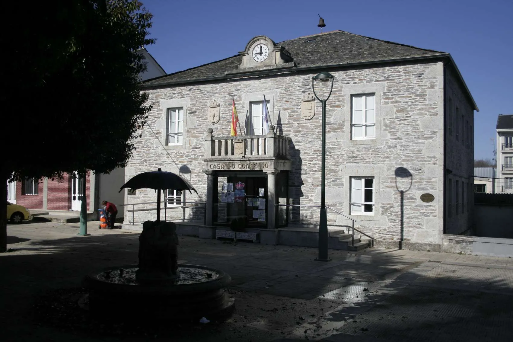 Photo showing: Town Hall in Castroverde (Spain)