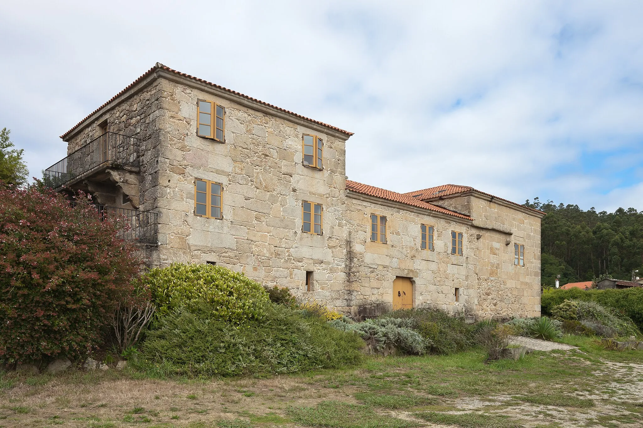 Photo showing: Lestrobe Towers or Hermida Palace, Lestrobe, Dodro, Galicia (Spain)