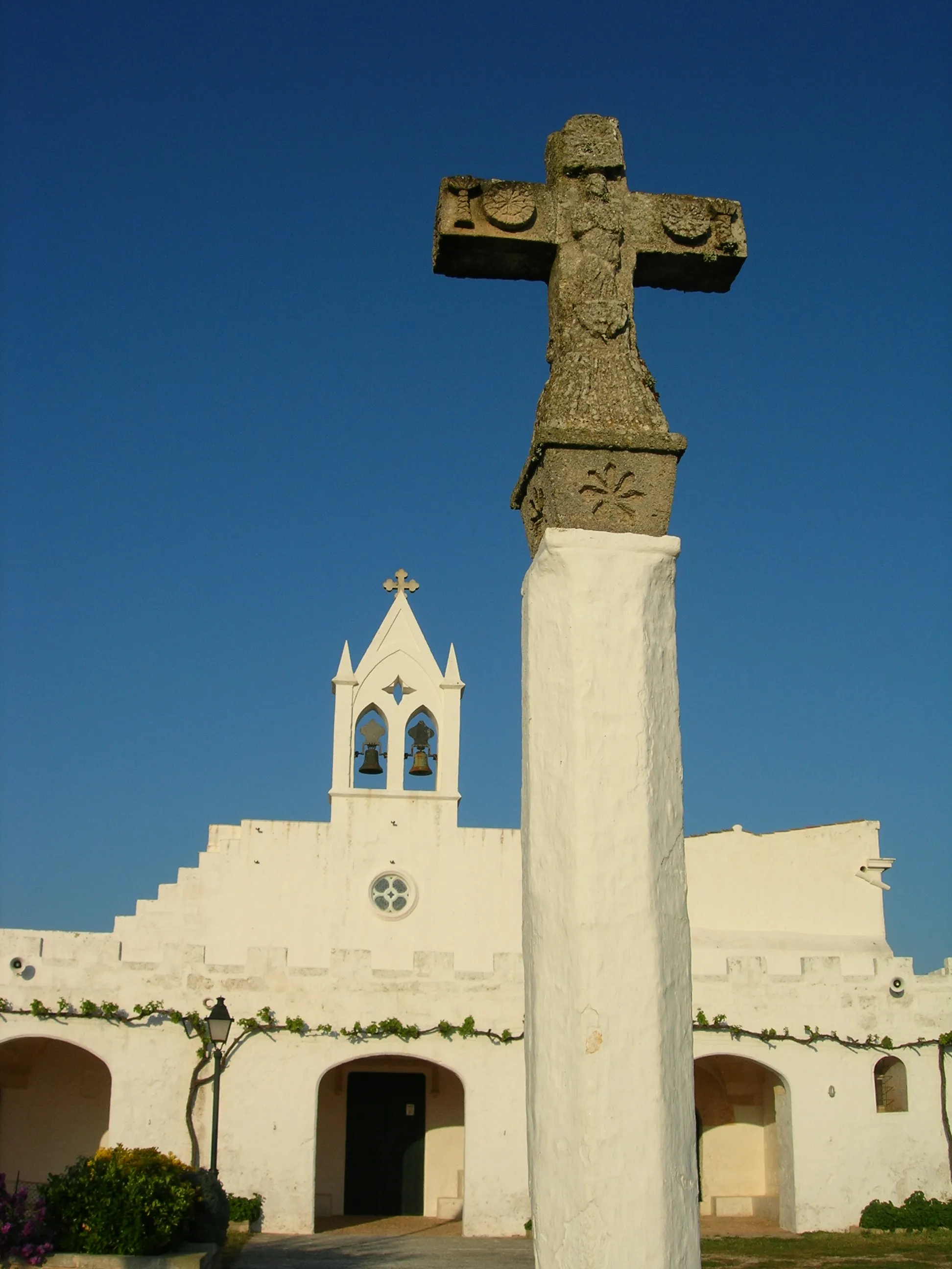 Photo showing: Creu de terme de Sant Joan de Missa (Ciutadella)