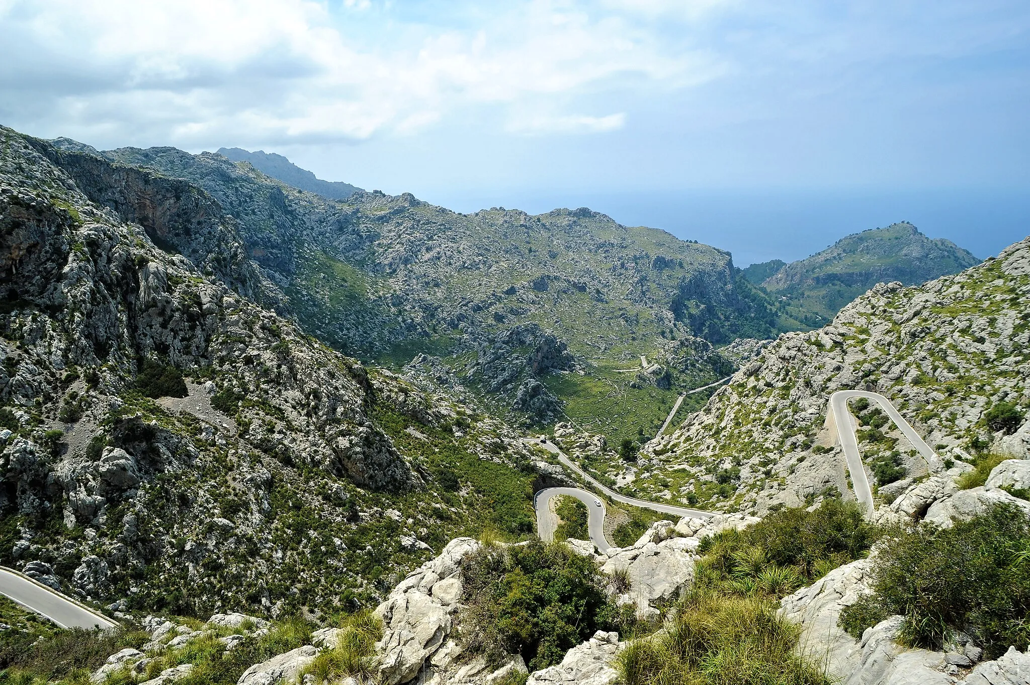 Photo showing: The road down to Sa Calobra, Mallorca