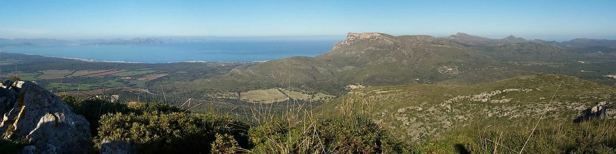 Photo showing: View from the top of Alpara mountain to the north (Majorca, Balearic Islands)