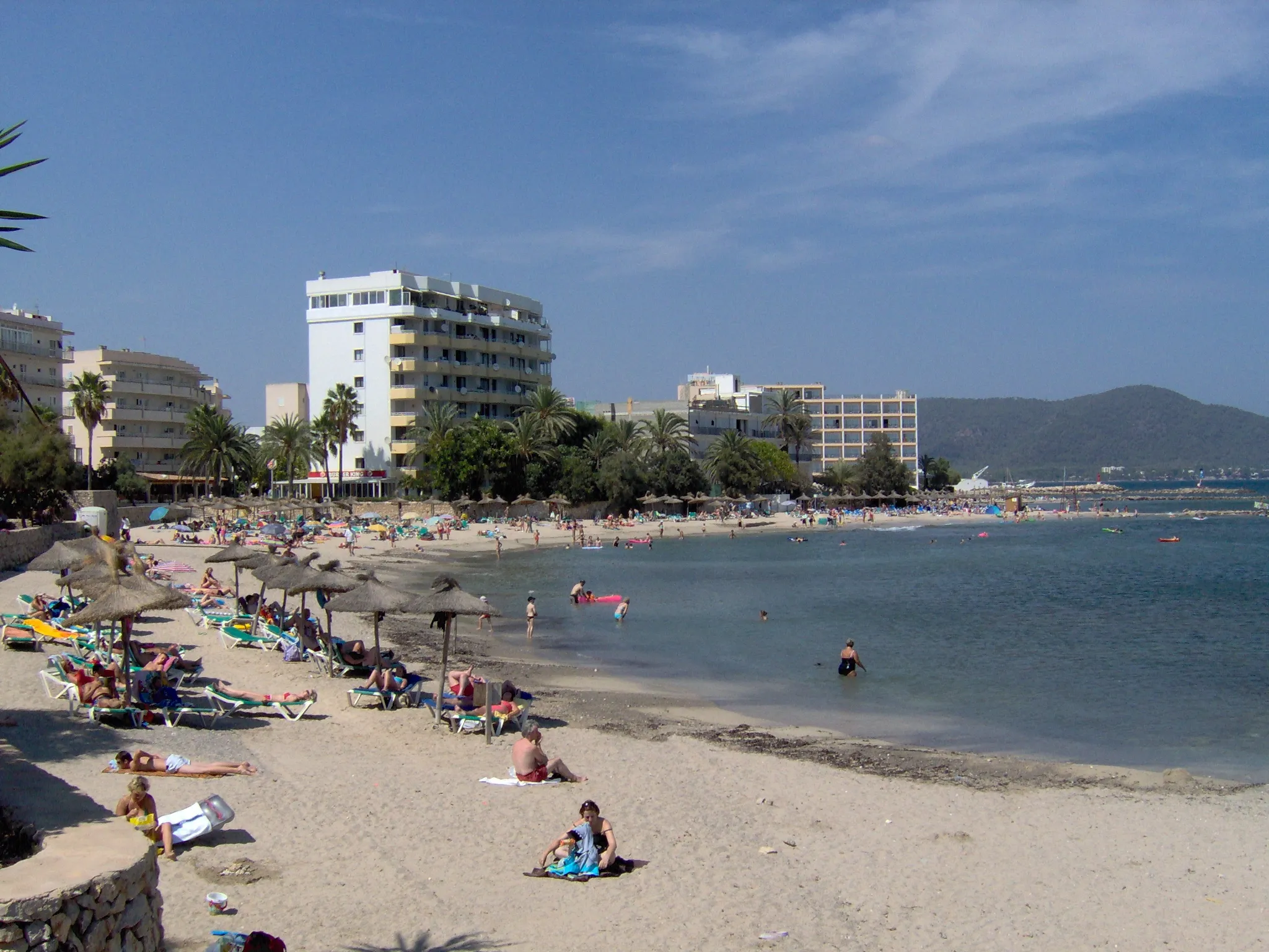 Photo showing: Strand zwischen Cala Bona und Cala Millor im August 2006.