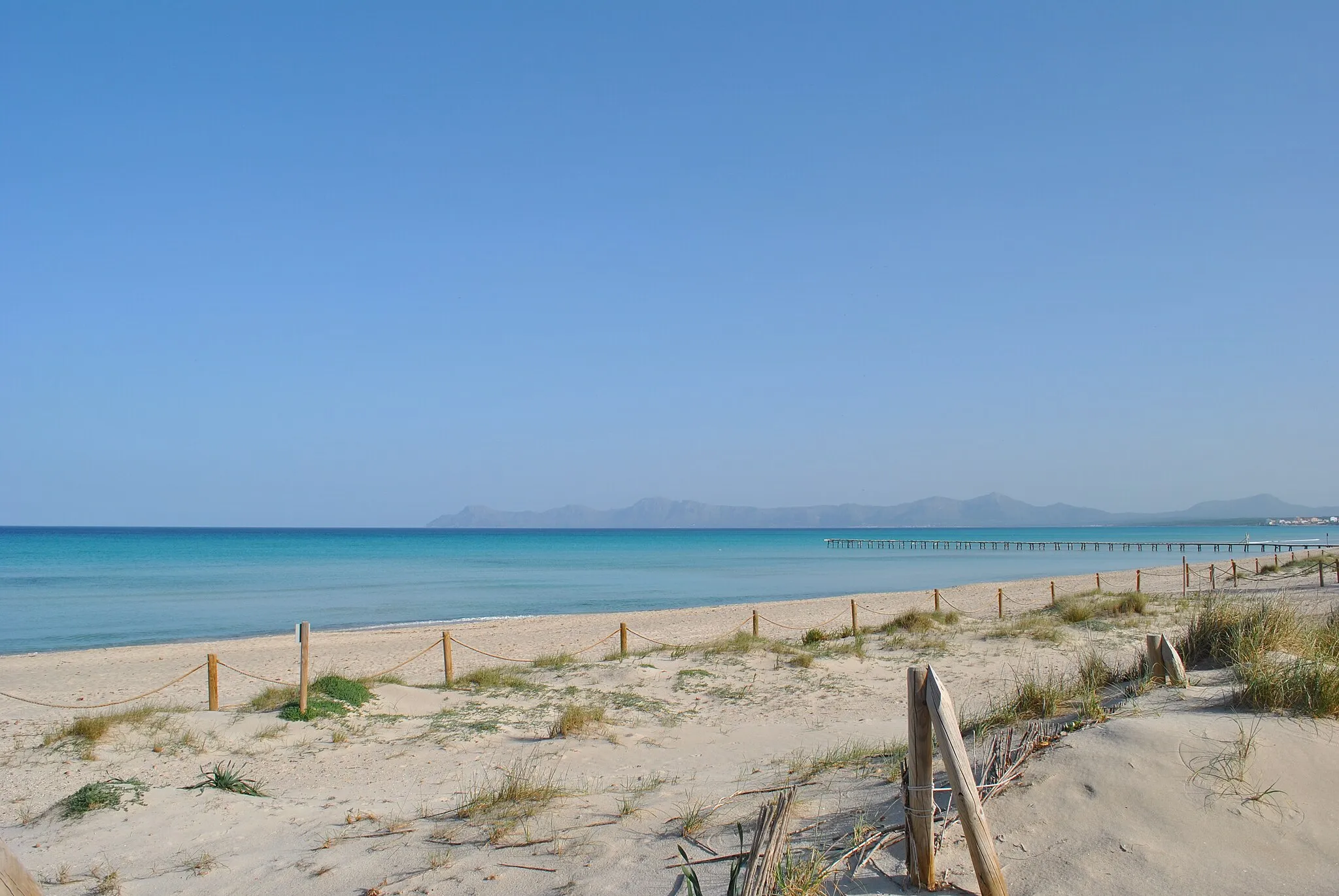 Photo showing: This is a a photo of a beach in the Balearic Islands, Spain, with id: