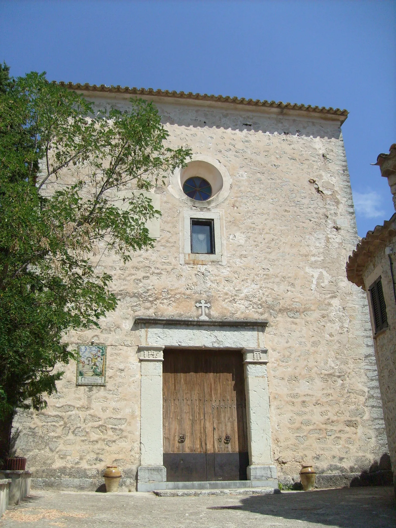 Photo showing: Església de Sant Jordi, Orient (terme municipal de Bunyola)