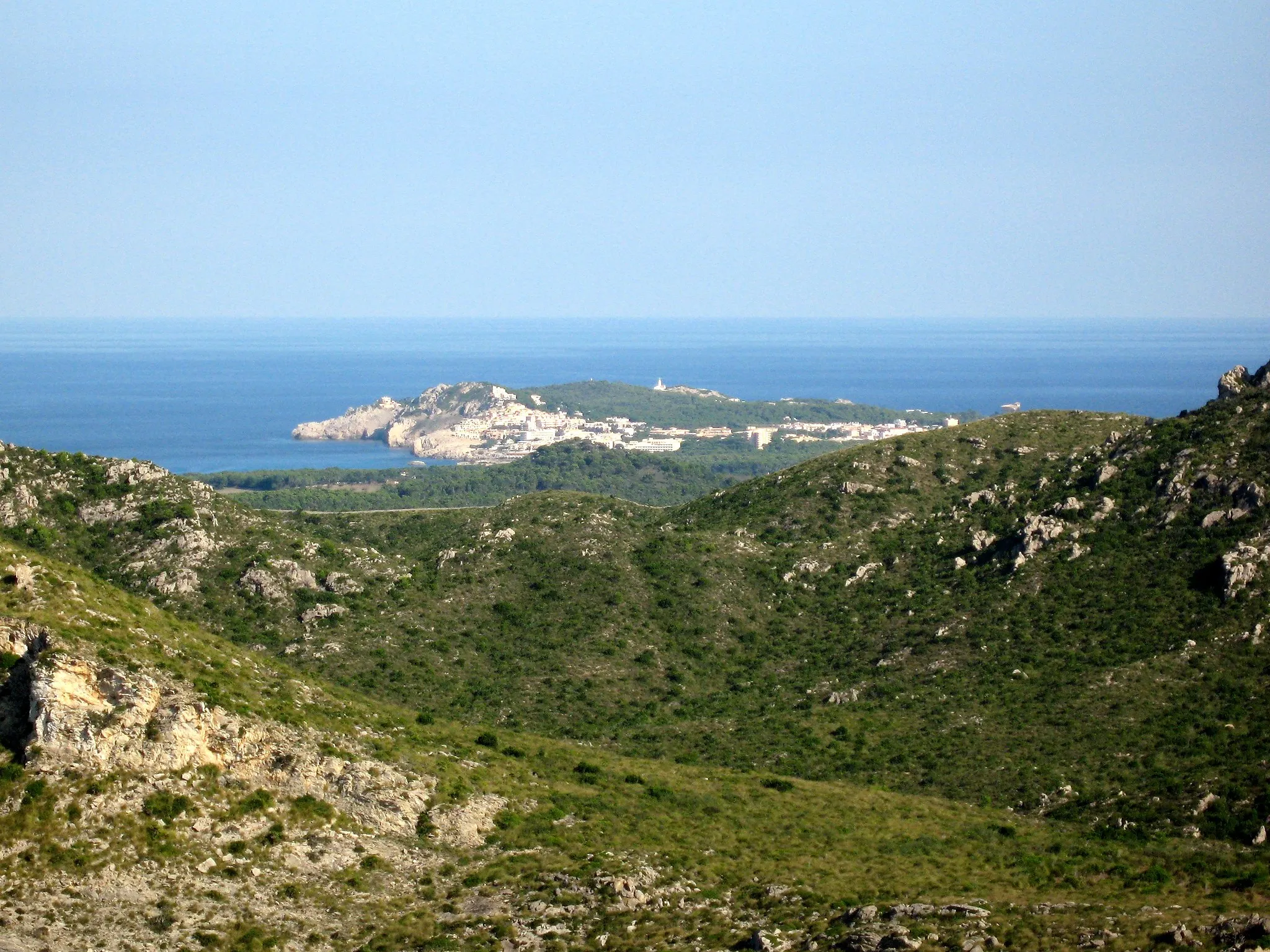 Photo showing: Blick auf Cala Rajada an der Nordostküste von Mallorca, Spanien