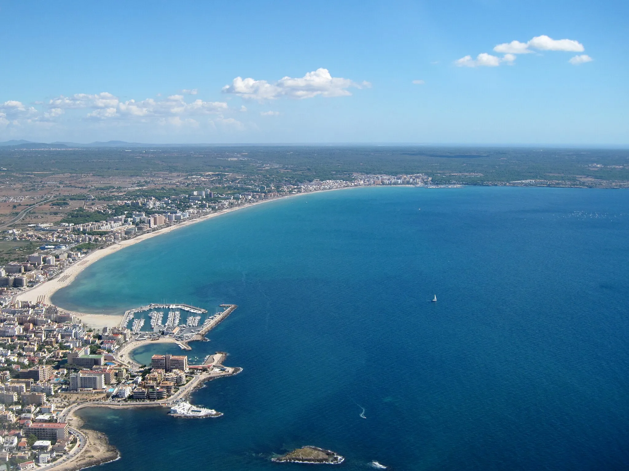 Photo showing: Luftbild der Platja de Palma zwischen Can Pastilla und S’Arenal, Mallorca, Spanien