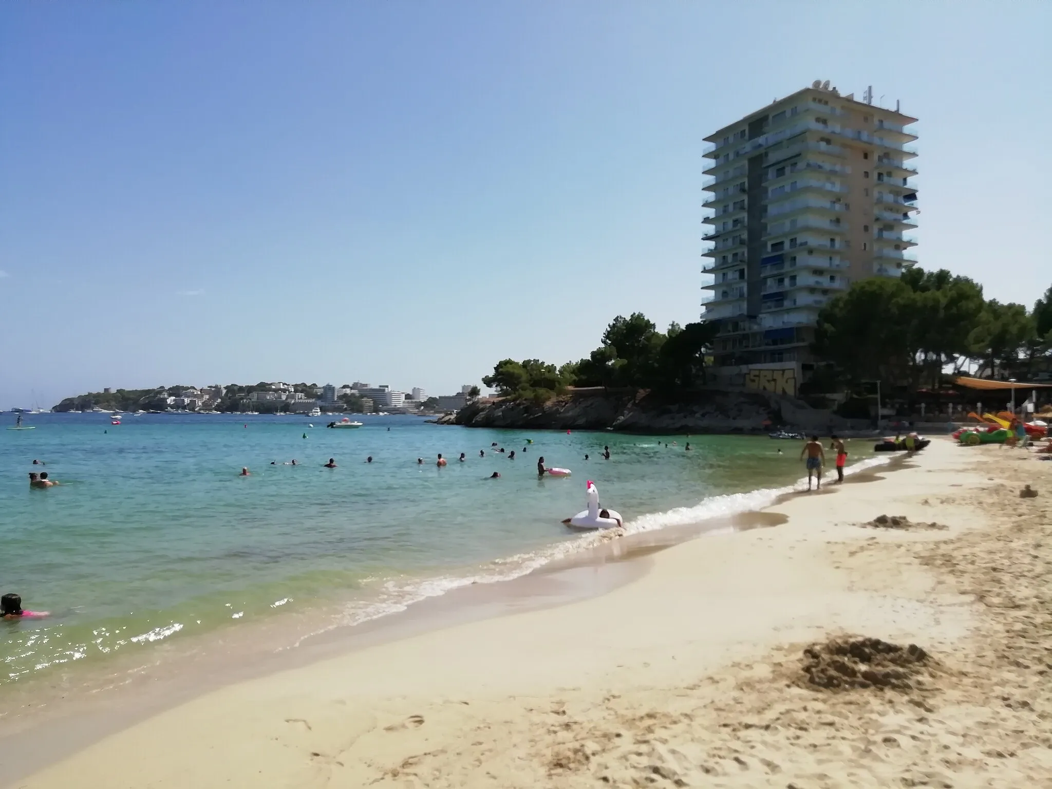 Photo showing: Playa de Palmanova segunda, la del Siros, Mallorca, en 2020