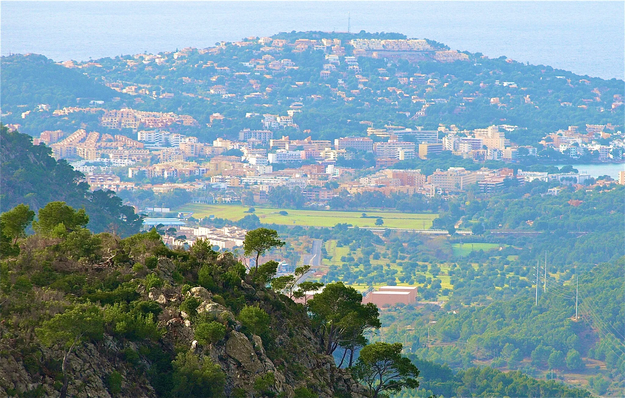 Photo showing: Santa Ponça sight from "Mirador de n'Alçamora"