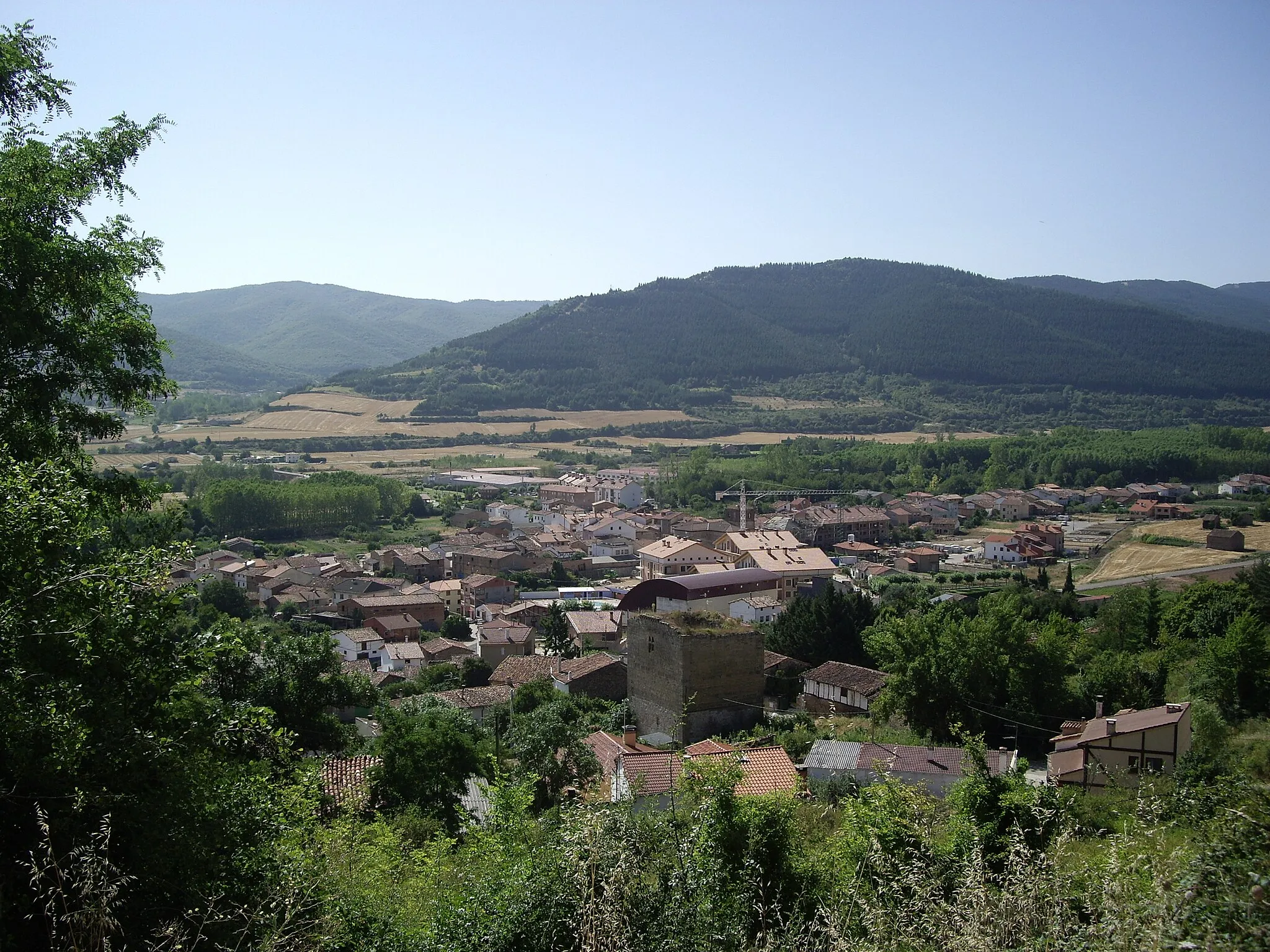 Photo showing: Vista de Santurde de Rioja (La Rioja - España)
