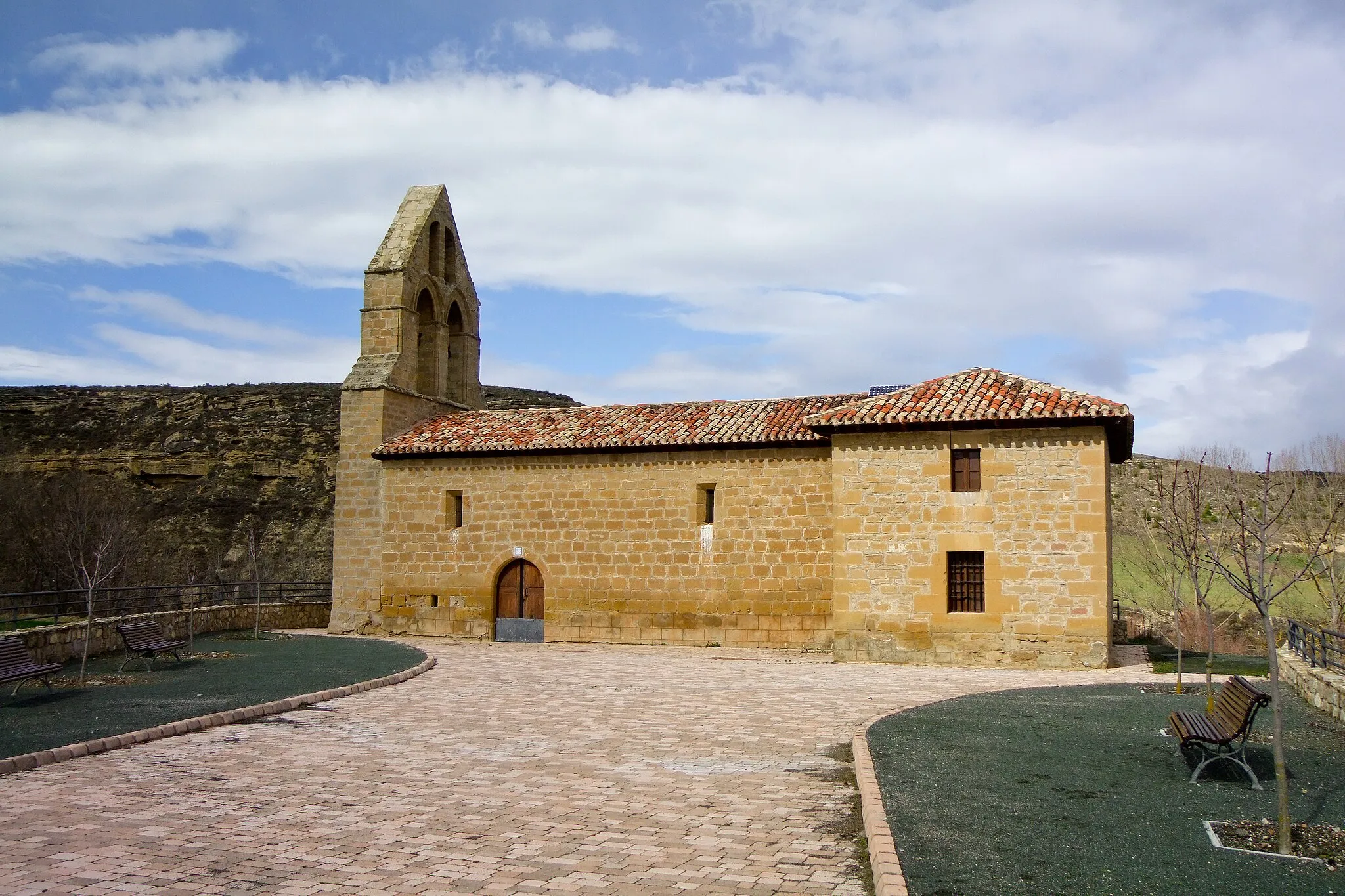 Photo showing: Ermita de Nuestra Señora de Legarda en la localidad de Ochánduri, La Rioja - España
