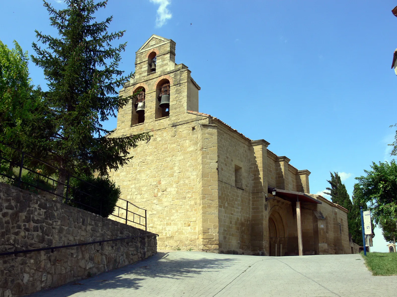 Photo showing: Iglesia de la Concepción en Ochánduri, La Rioja - España.