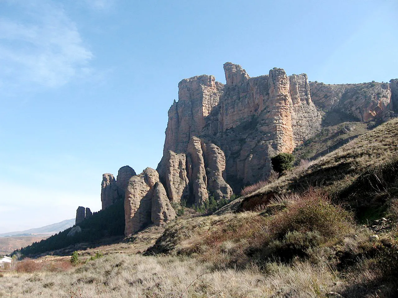 Photo showing: Peña bajenza from the west