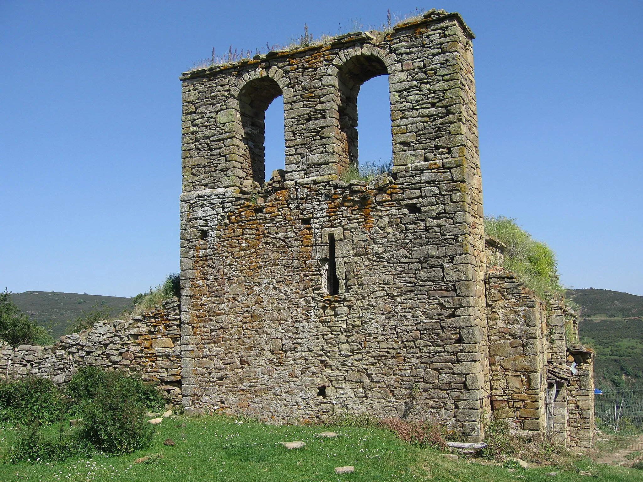 Photo showing: Ermita de Bucesta, aldea de Santa Engracia del Jubera (La Rioja, España).