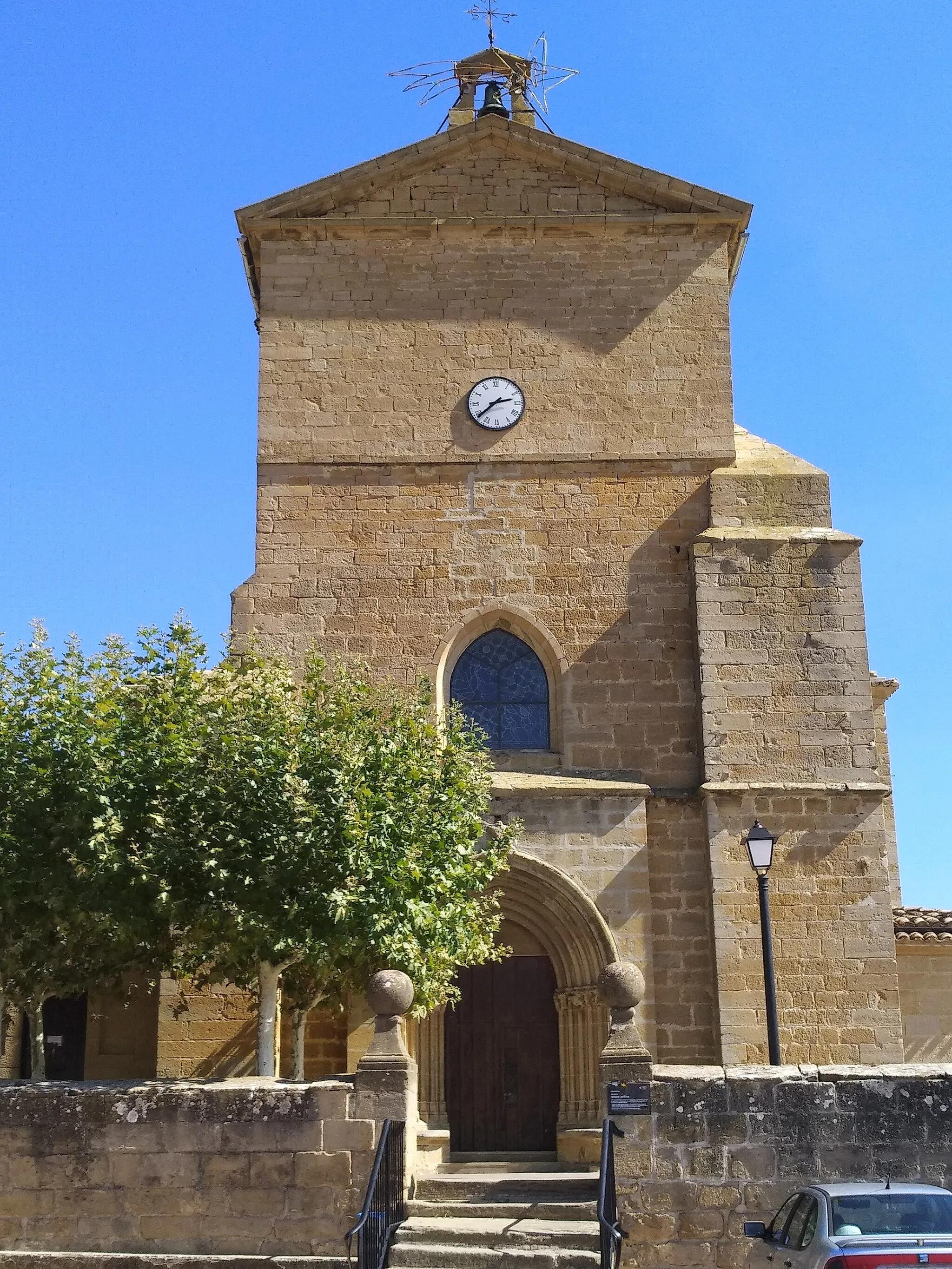 Photo showing: Fachada de la Iglesia Parroquial de San Millán - Beire