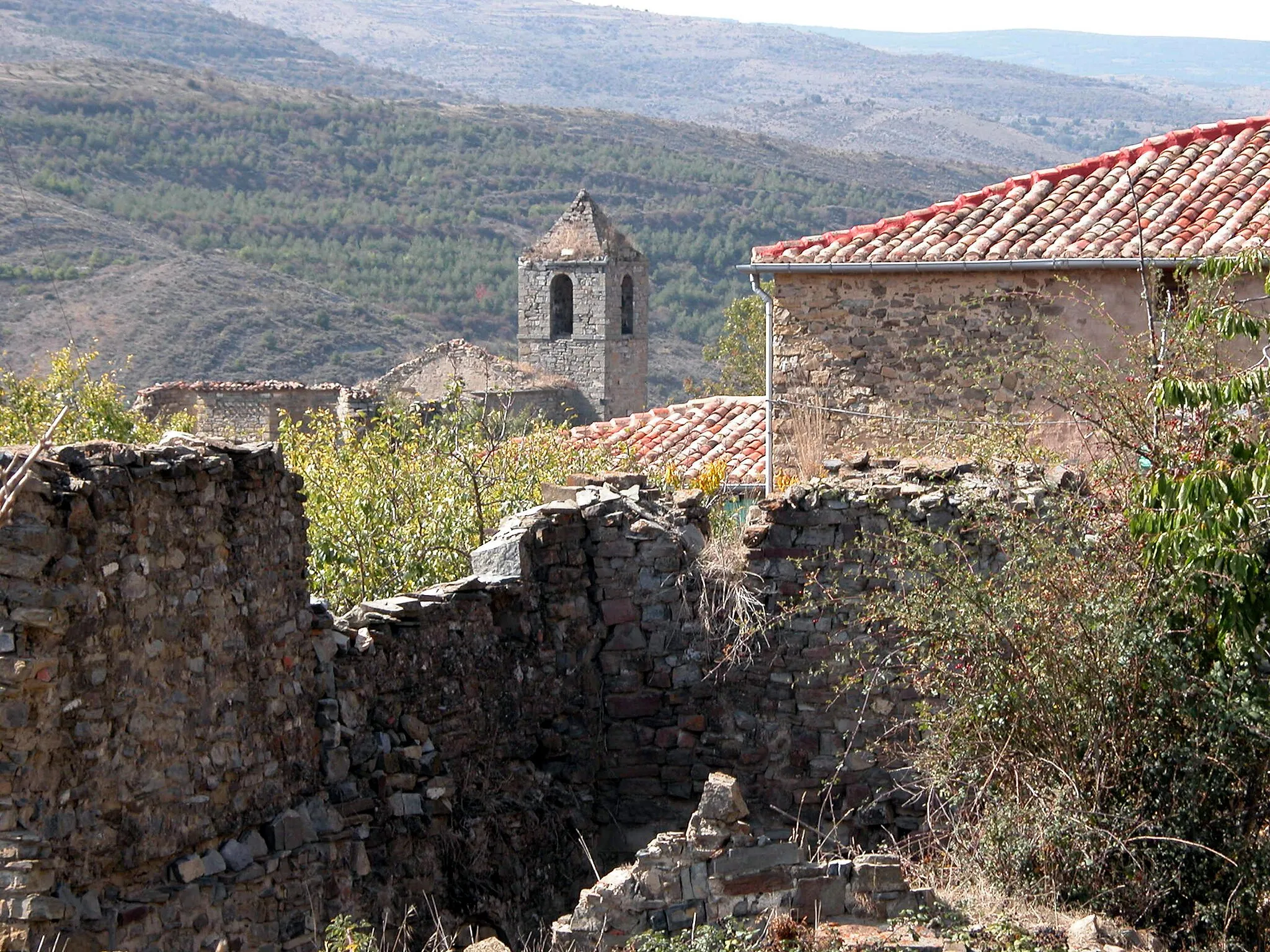 Photo showing: Navalsaz, iglesia de Santiago. Aldea de Enciso, La Rioja - España.