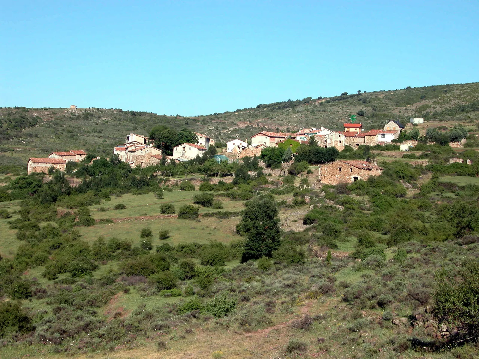 Photo showing: Zenzano, aldea de Lagunilla del Jubera en La Rioja (España).
